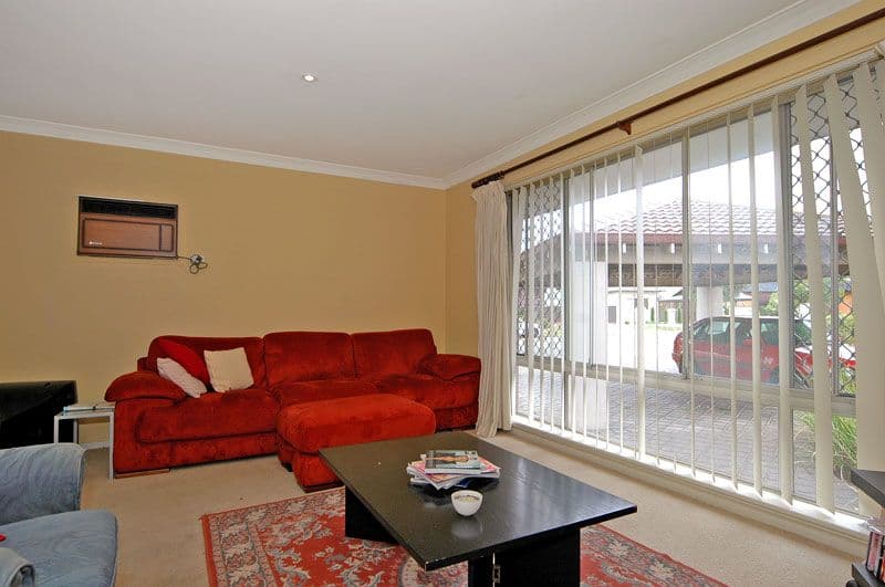 28a Hannans Street, MORLEY WA 6062, Morley - Thumbnail 2