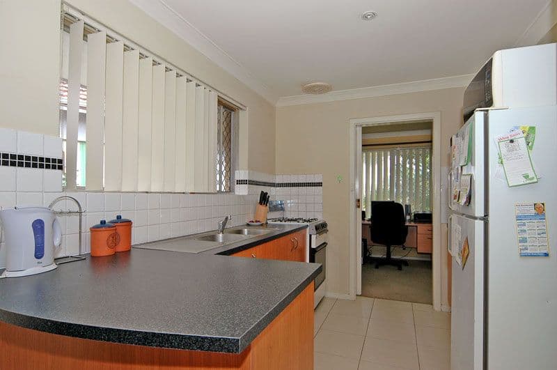 28a Hannans Street, MORLEY WA 6062, Morley - Thumbnail 5