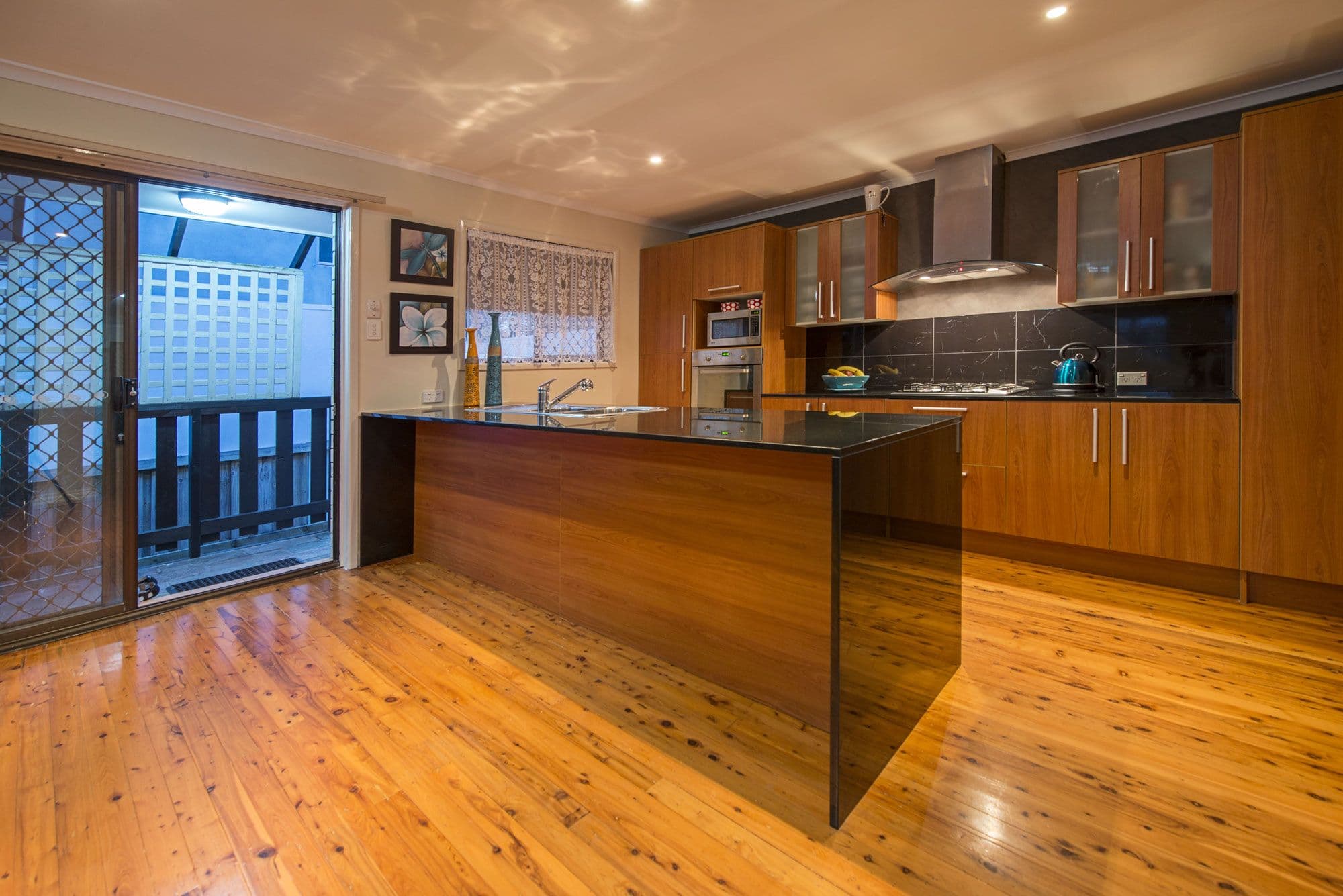 32 Lisbeth Street, Springwood QLD 4127, Springwood - Thumbnail 2