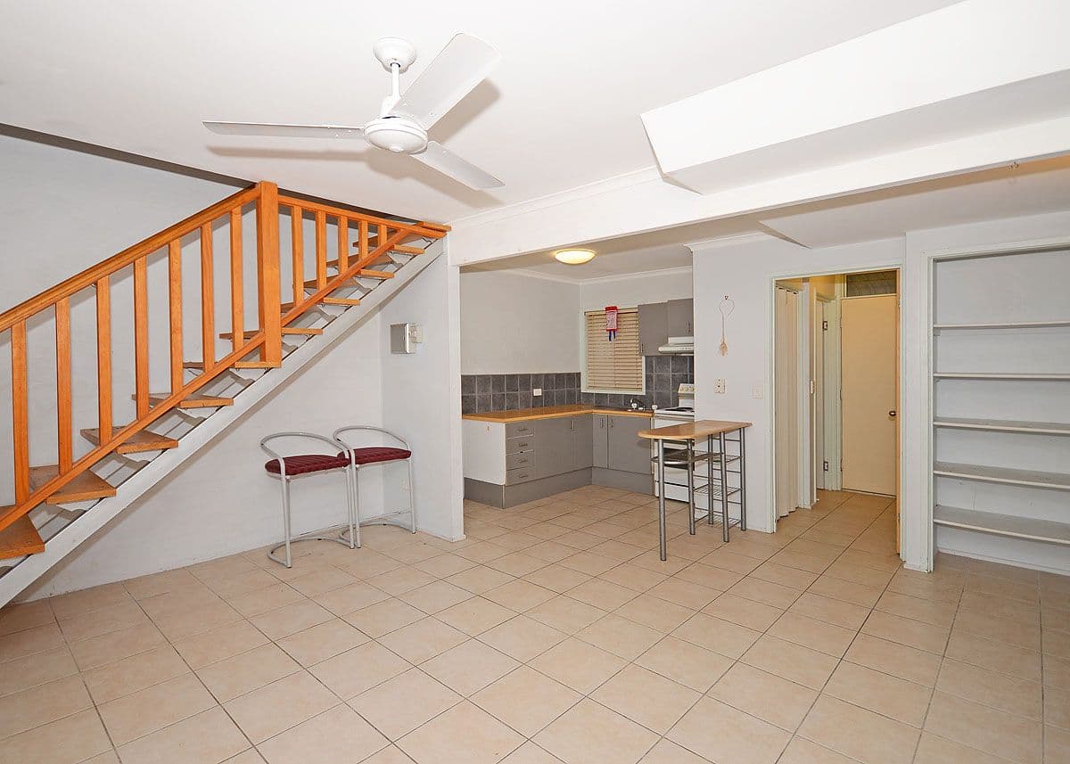 10 Denmans Camp Road, Torquay QLD 4655, Torquay - Thumbnail 5