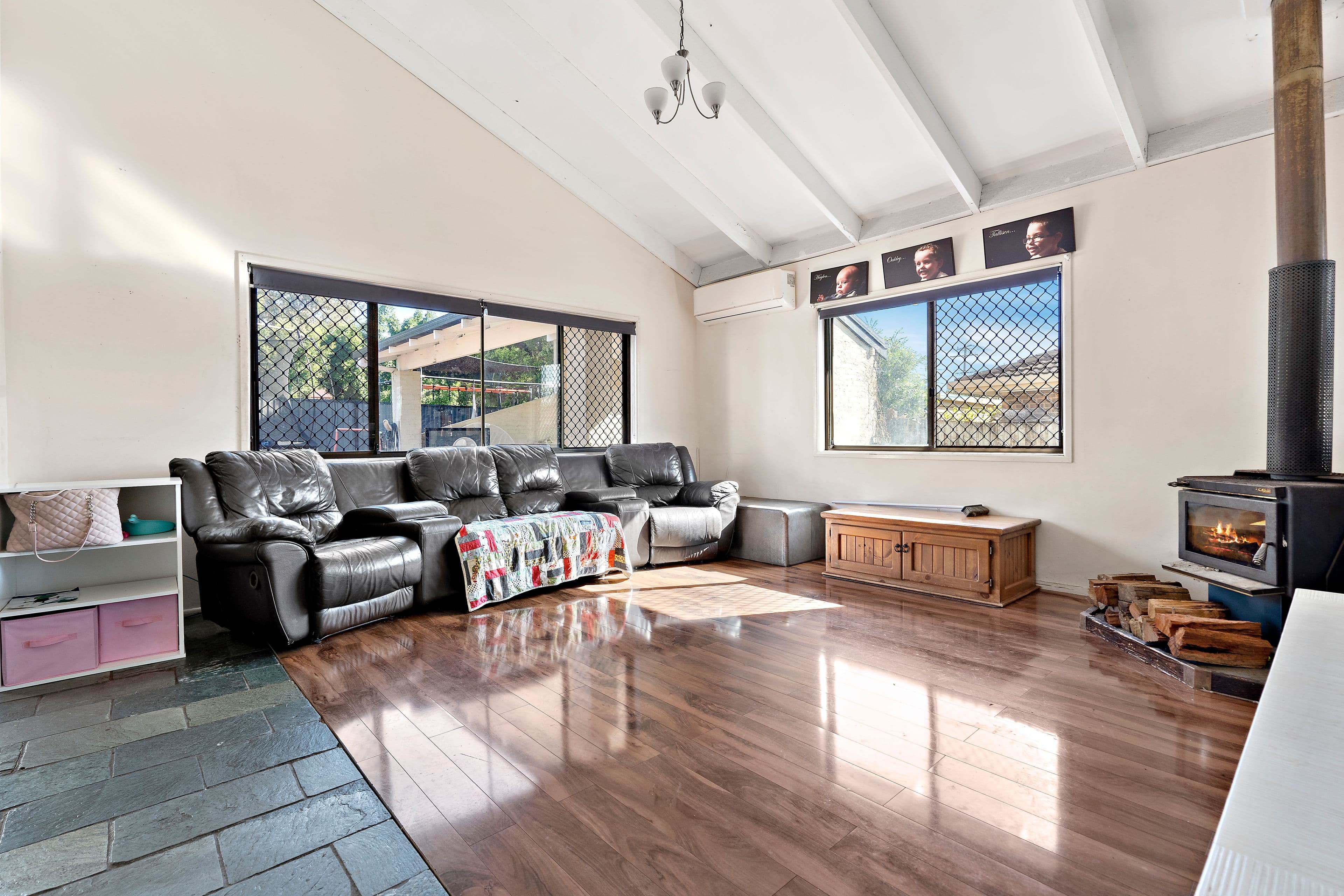 108 Mount Warren Boulevard, Mount Warren Park QLD 4207, Mount Warren Park - Thumbnail 2