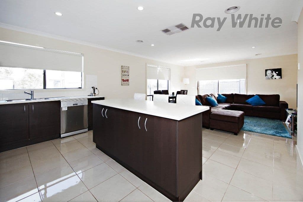 1 Marshall Terrace, Point Cook VIC 3030, Point Cook - Thumbnail 4