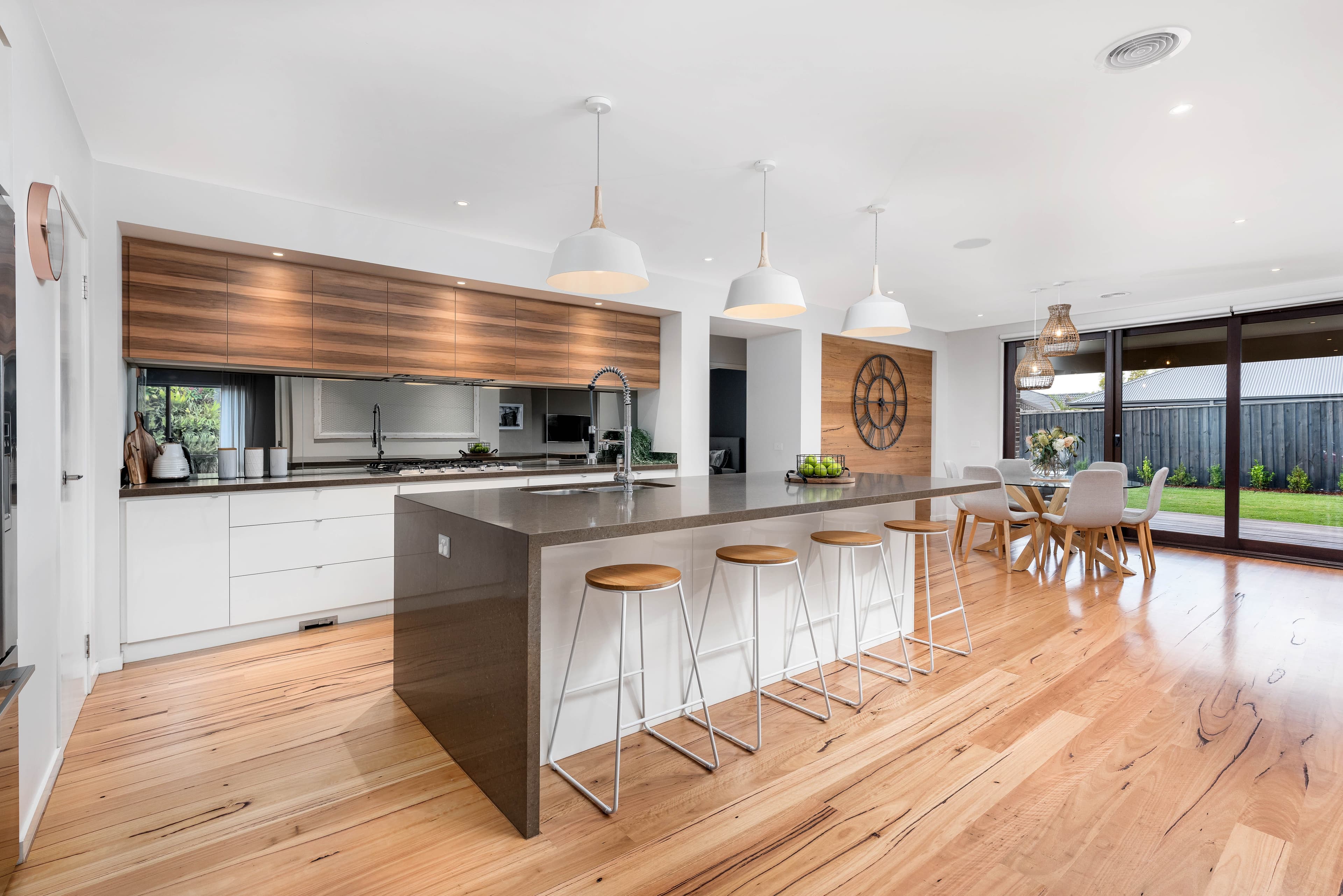46 Midland Road, Doreen VIC 3754, Doreen - Thumbnail 2