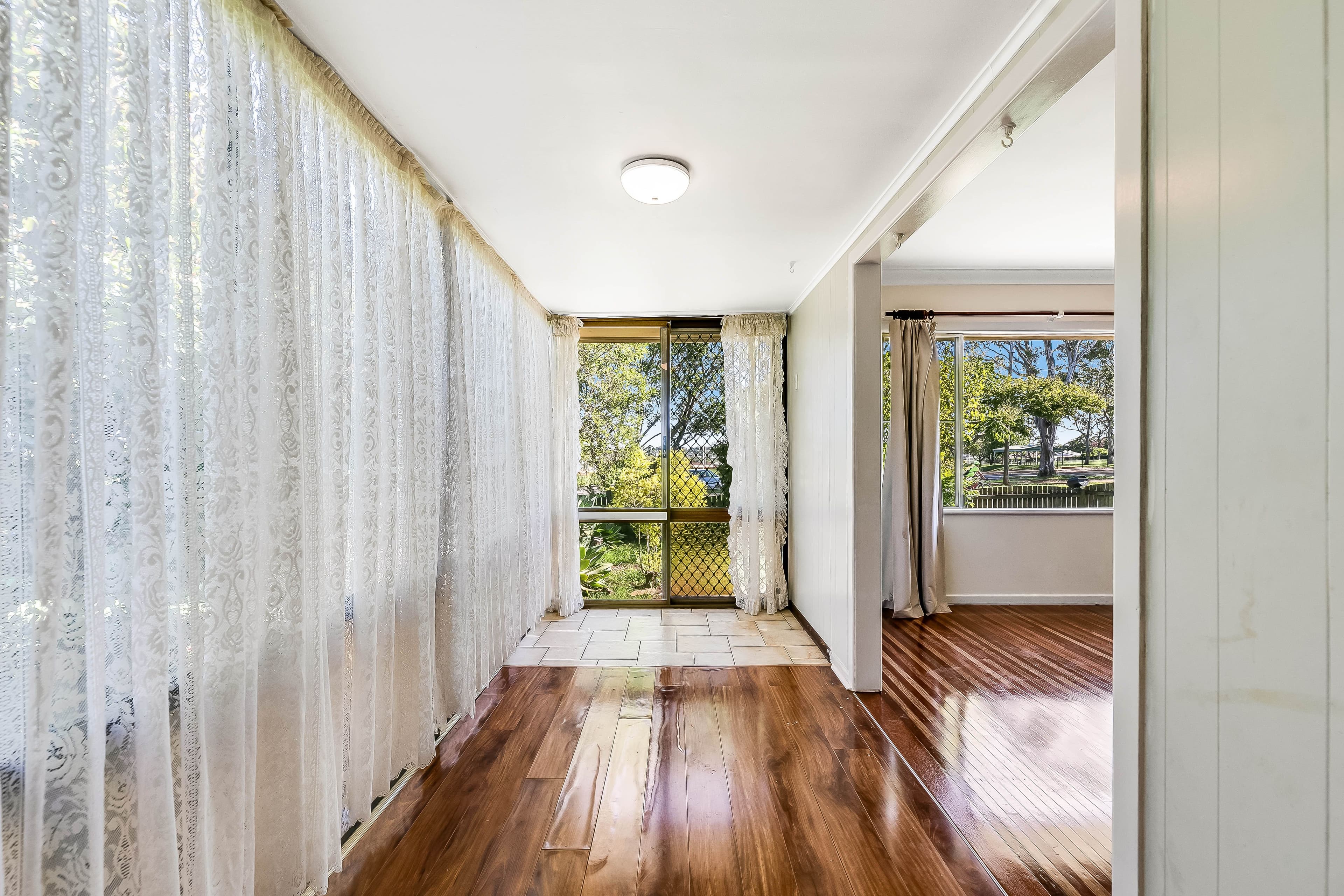239 North Street, Wilsonton Heights QLD 4350, Wilsonton Heights - Thumbnail 2