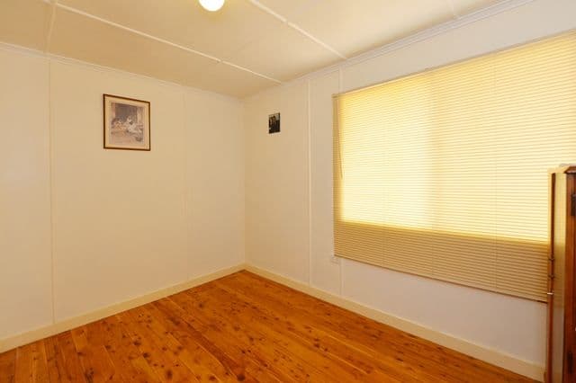 20 Hanlon Street, NEWTOWN QLD 4350, Newtown - Thumbnail 8