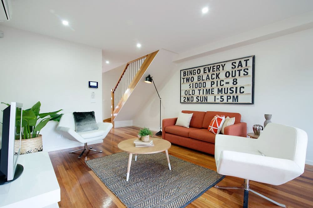 106 Winter Crescent, Reservoir VIC 3073, Reservoir - Thumbnail 3