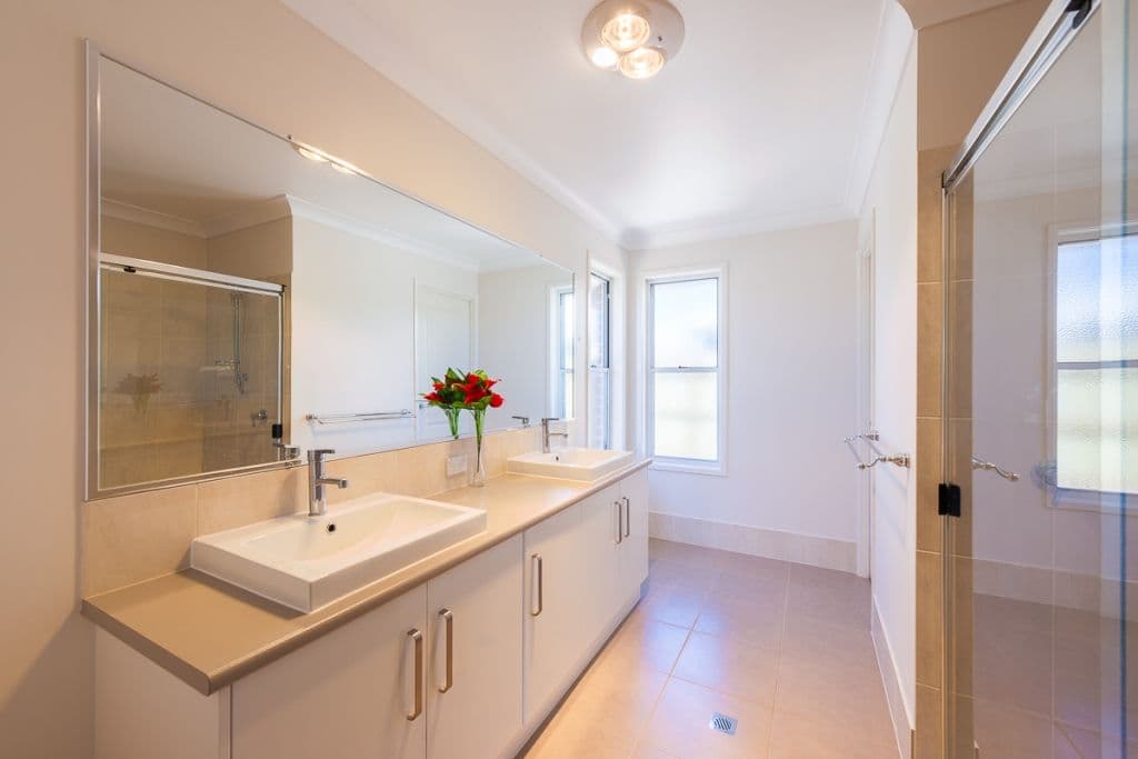 8 Schneider Court, MIDDLE RIDGE QLD 4350, Middle Ridge - Thumbnail 7