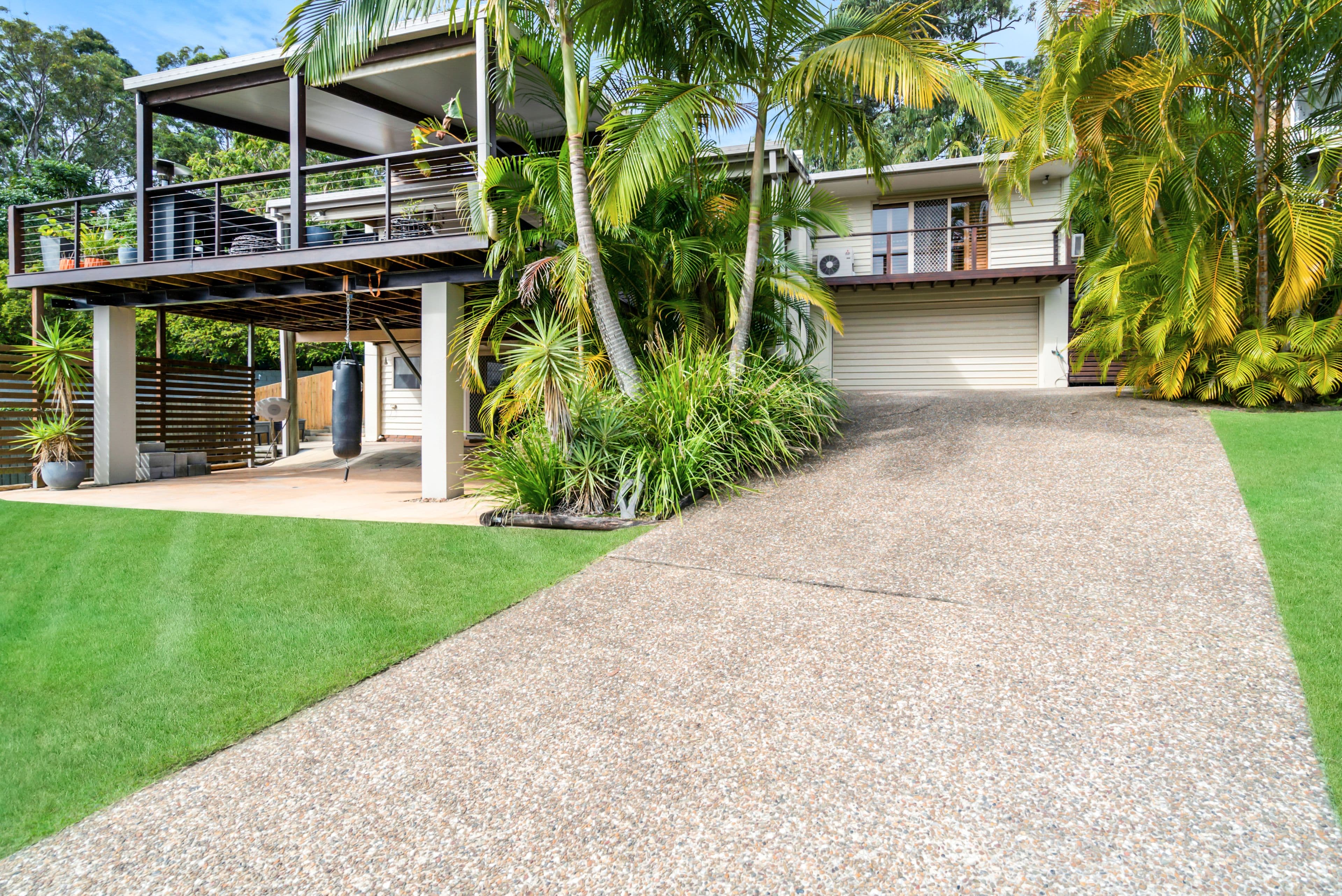 23 Currant Street, Elanora QLD 4221, Elanora - Thumbnail 4