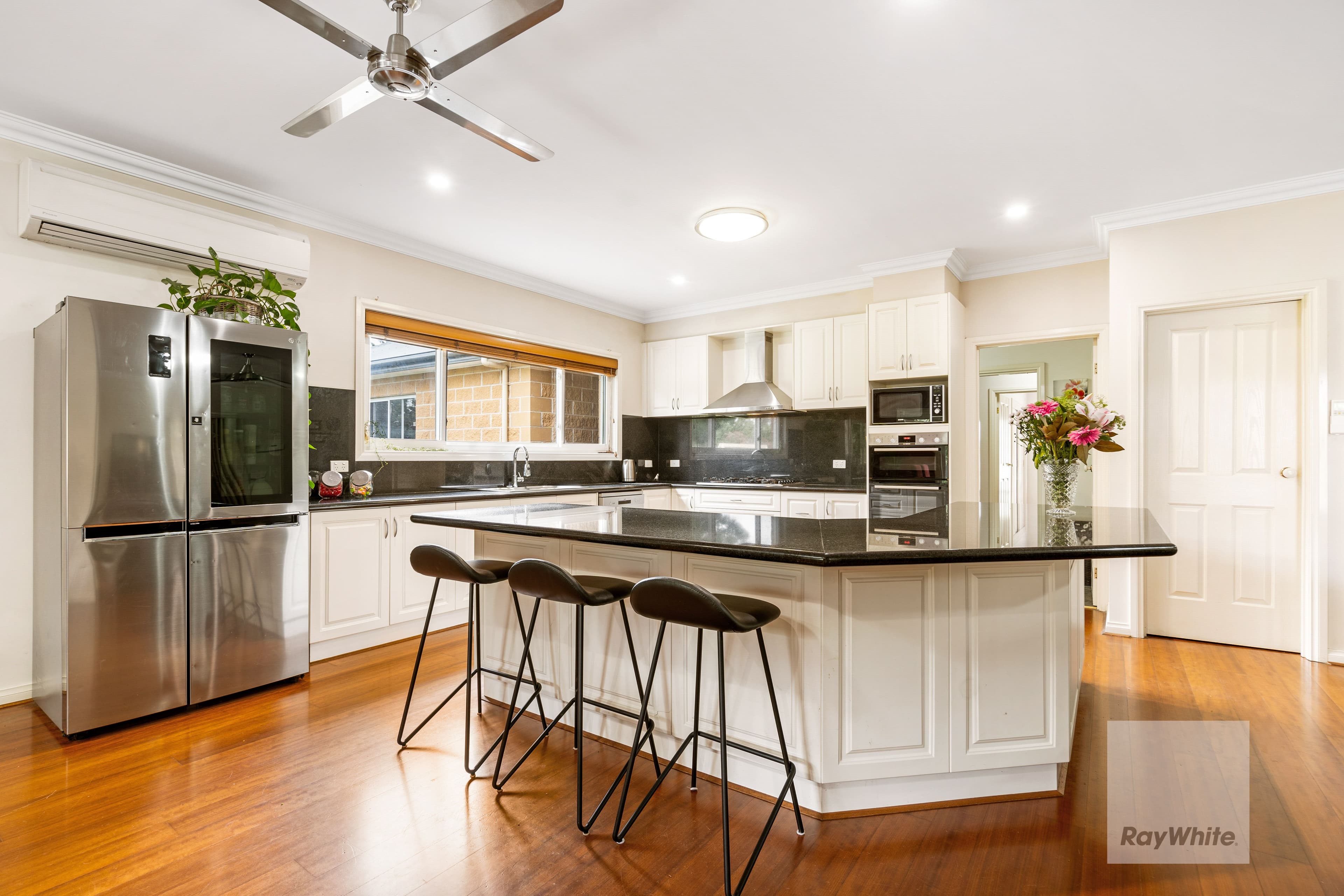 5 Oldbury Avenue, Sunbury VIC 3429, Sunbury - Thumbnail 6
