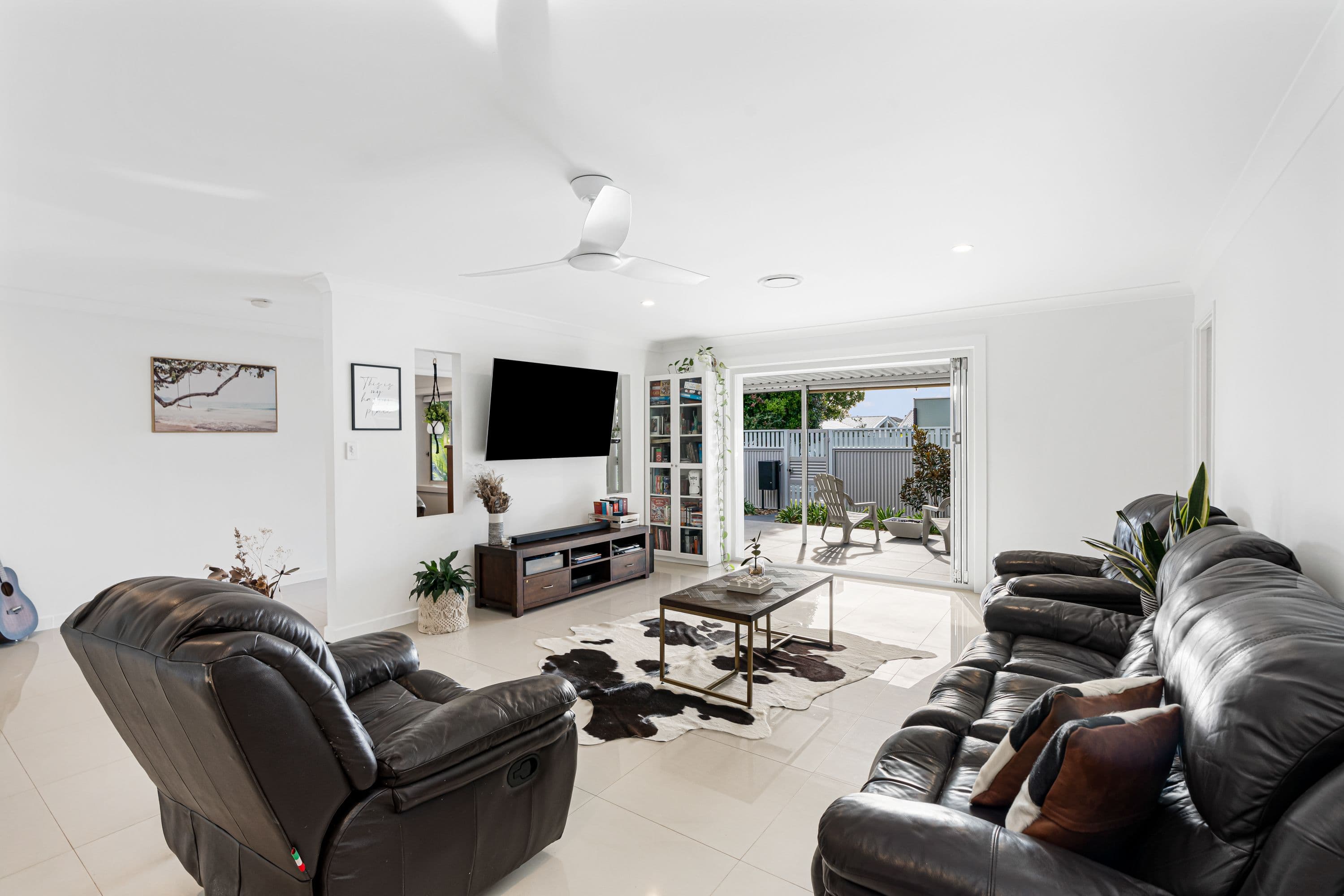 153 Mallawa Drive, Palm Beach QLD 4221, Palm Beach - Thumbnail 5