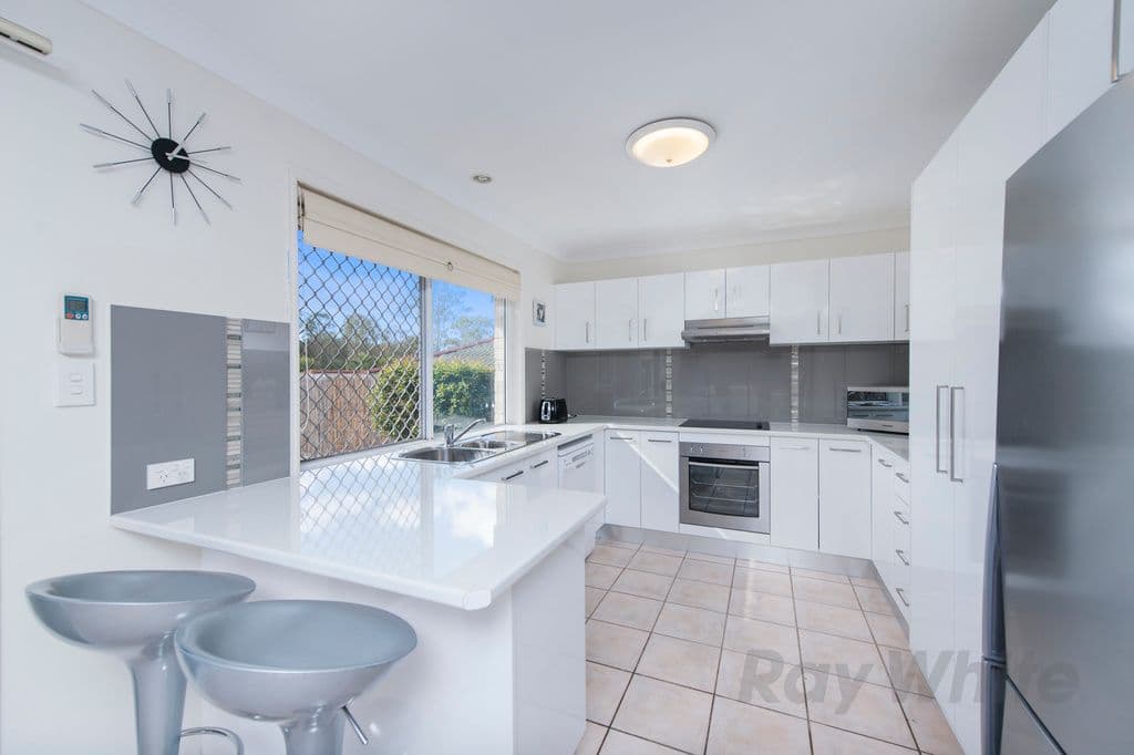 41 Cottonwood Crescent, CALAMVALE QLD 4116, Calamvale - Thumbnail 2