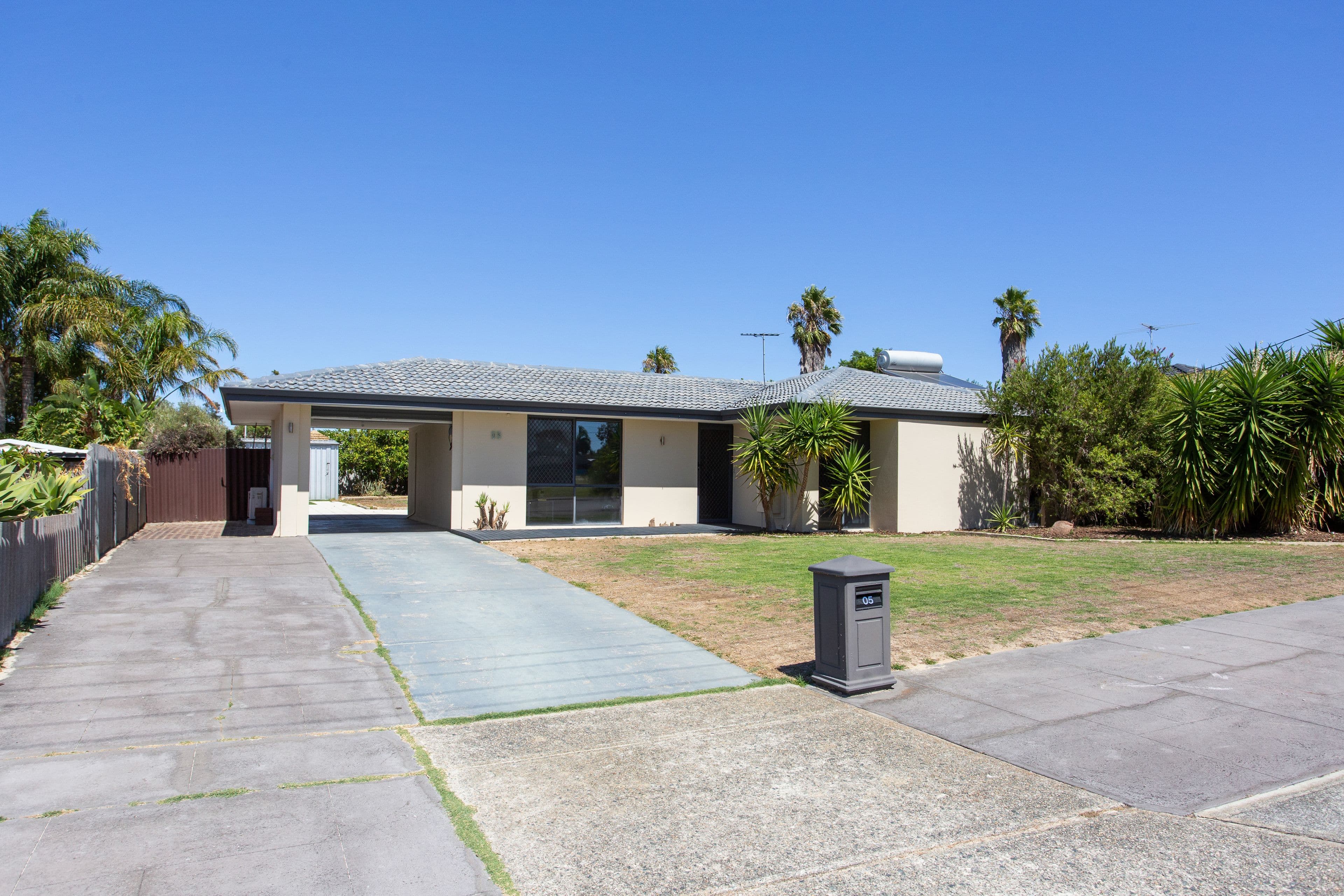 5 Deyoung Road, Craigie WA 6025, Craigie - Image 1