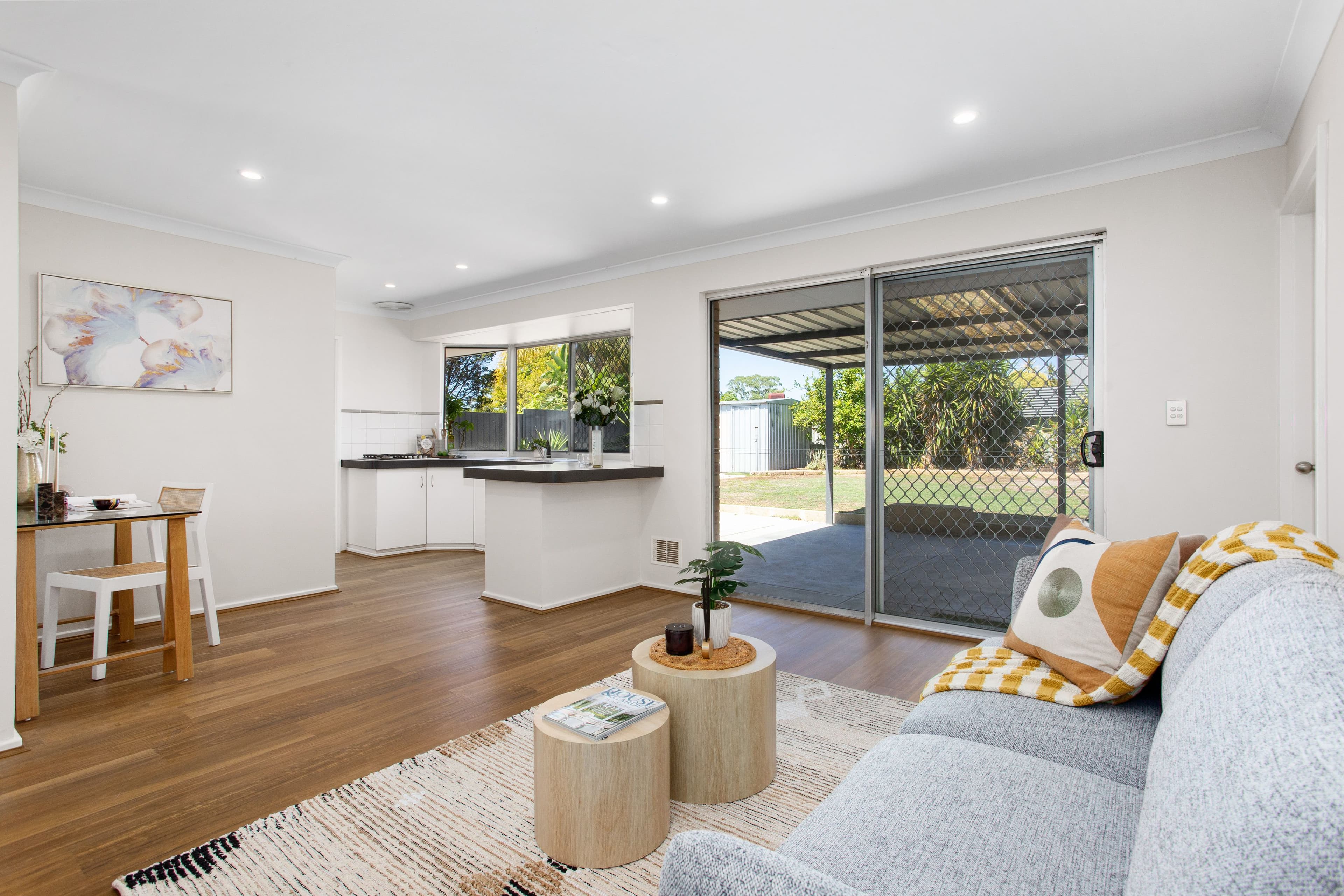 5 Deyoung Road, Craigie WA 6025, Craigie - Thumbnail 2
