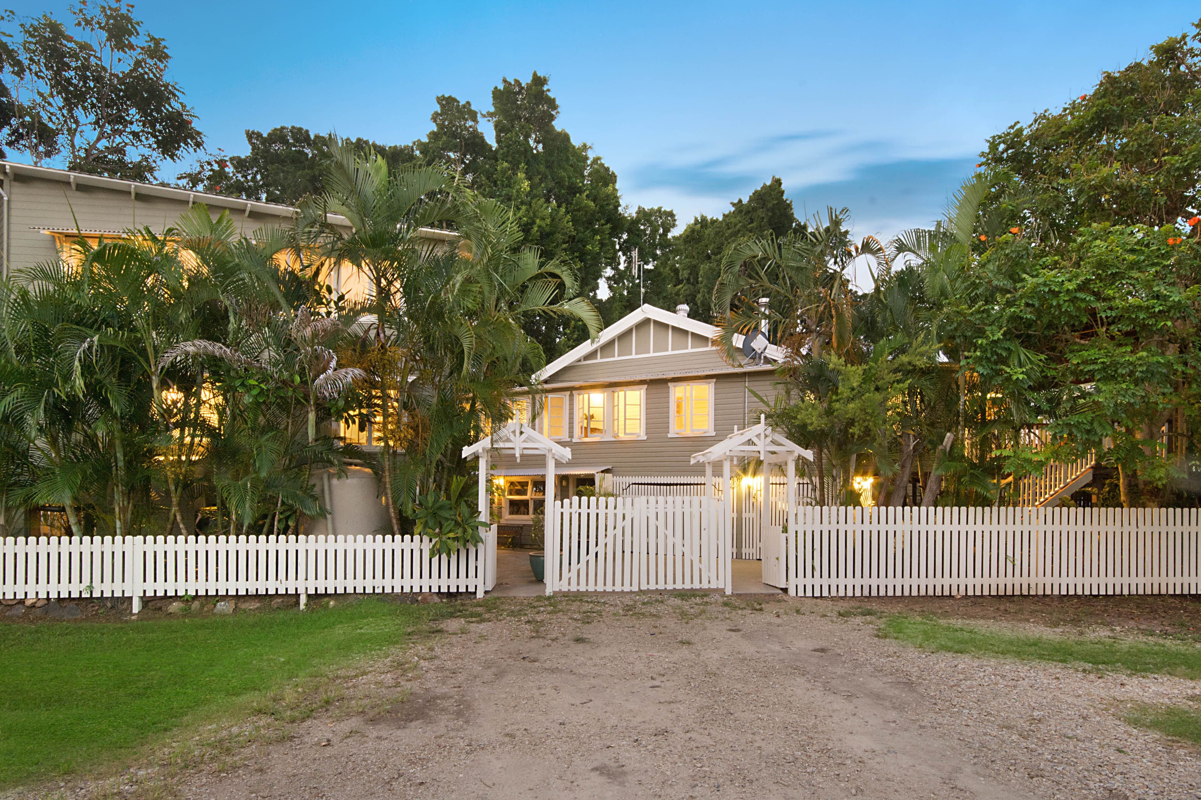 10 Jubilee Avenue, Mullumbimby NSW 2482, Mullumbimby - Thumbnail 2