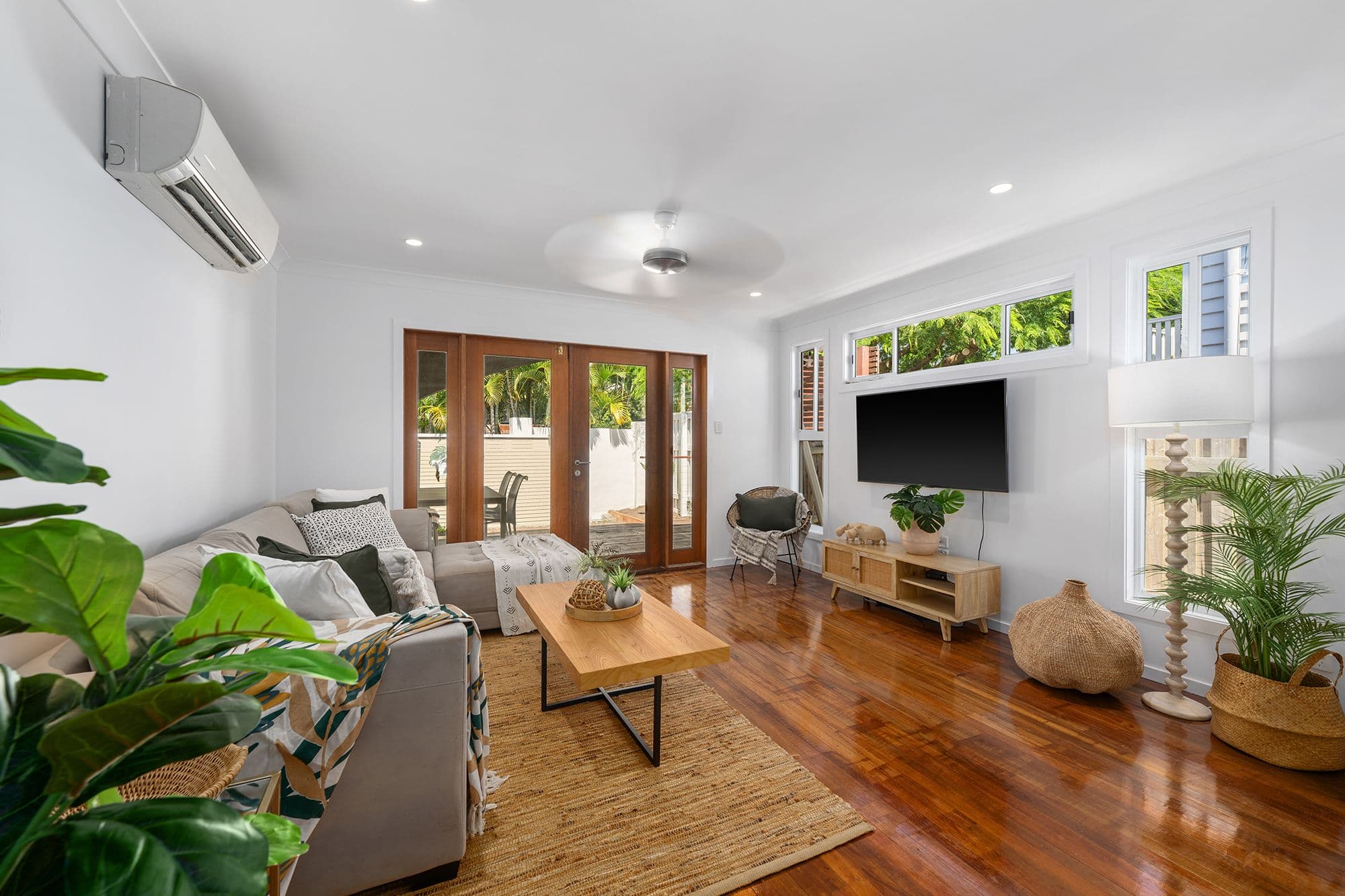 38 Sydney Street, Labrador QLD 4215, Labrador - Thumbnail 5