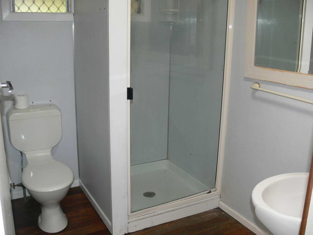 8 Barbour Street, ESK QLD 4312, Esk - Thumbnail 8