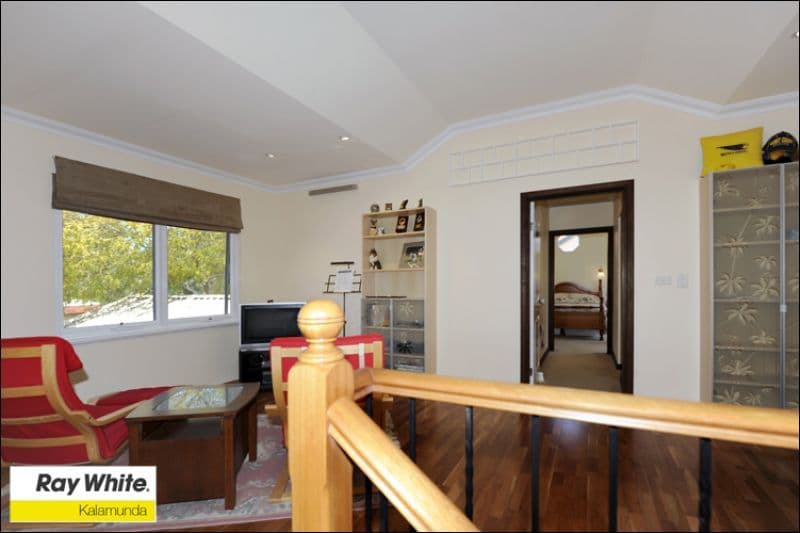 62 Chislehurst Road, LESMURDIE WA 6076, Lesmurdie - Thumbnail 7