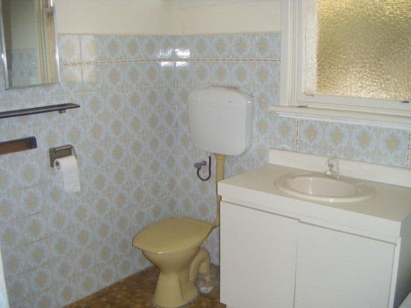 2 Dundas Avenue, Broken Hill NSW 2880, Broken Hill - Thumbnail 3