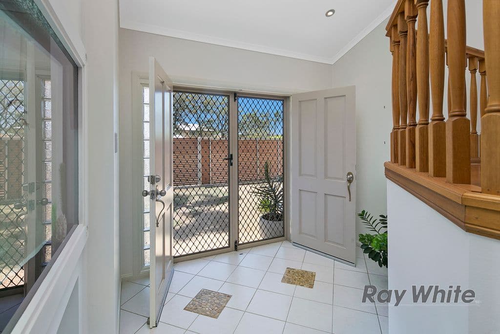 10 Simon Street, Victoria Point QLD 4165, Victoria Point - Thumbnail 3