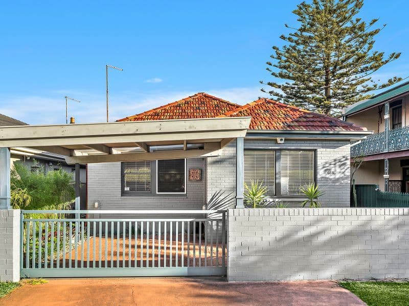 65 Campbell Street, Wollongong - Image 1