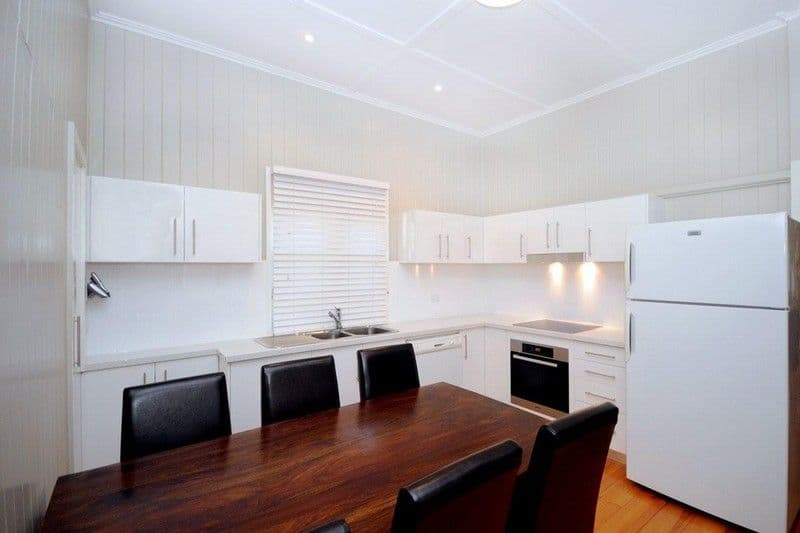 60 Rome Street, NEWTOWN QLD 4350, Newtown - Thumbnail 2