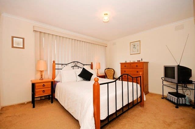 6 SPRINGSONG PASS, CHIRNSIDE PARK VIC 3116, Chirnside Park - Thumbnail 7