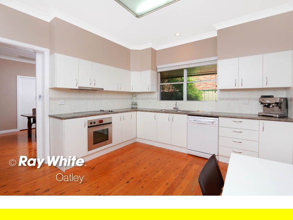 5 Linda Avenue, OATLEY NSW 2223, Oatley - Thumbnail 4