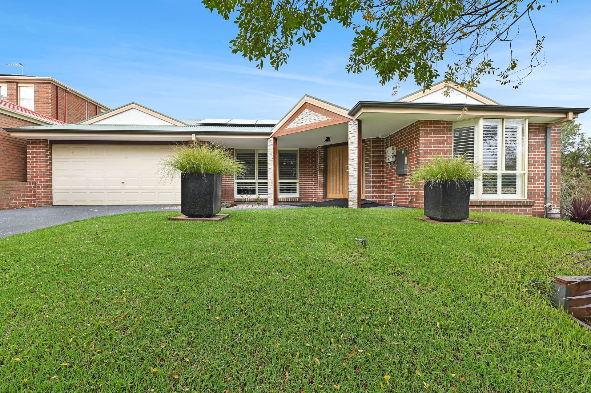 2 Nestle Retreat, Berwick VIC 3806, Berwick - Image 1
