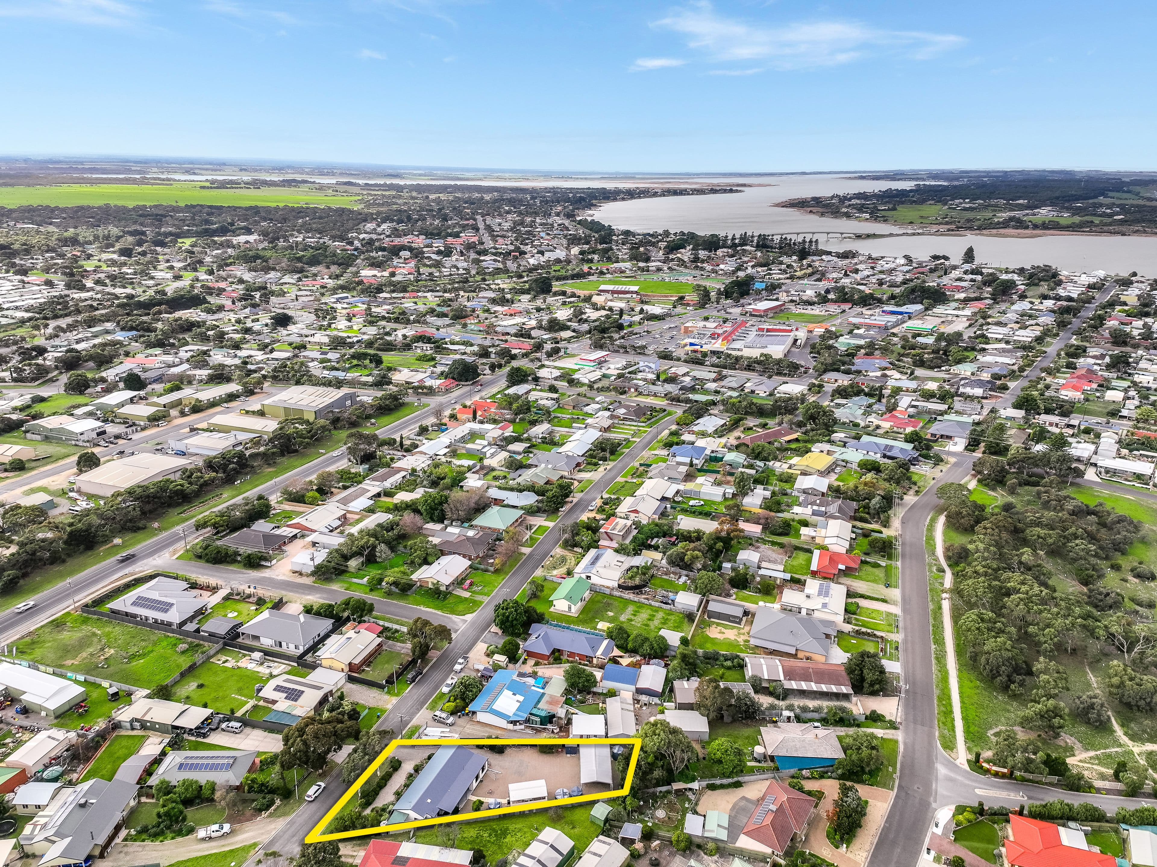 21 Deykin Street, Goolwa Beach SA 5214, Goolwa Beach - Thumbnail 3