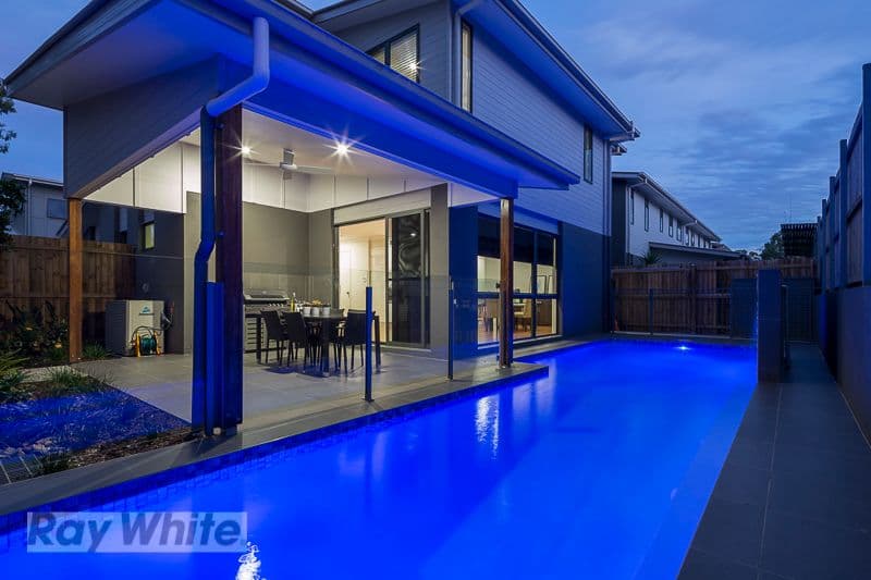 10-12 Bainbridge Street, Ormiston QLD 4160, Ormiston - Image 1