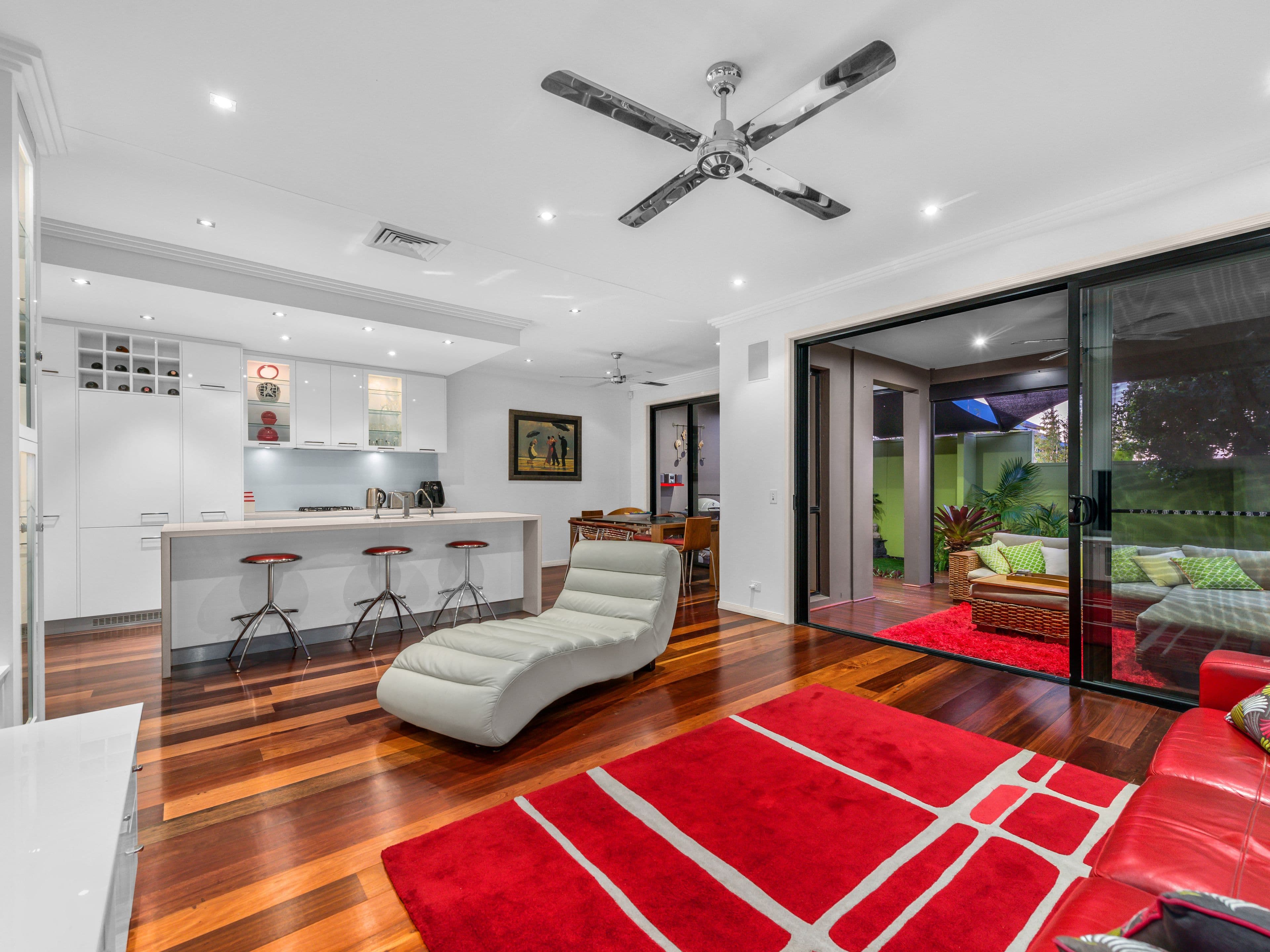 52 Pine Street, Bulimba QLD 4171, Bulimba - Image 1