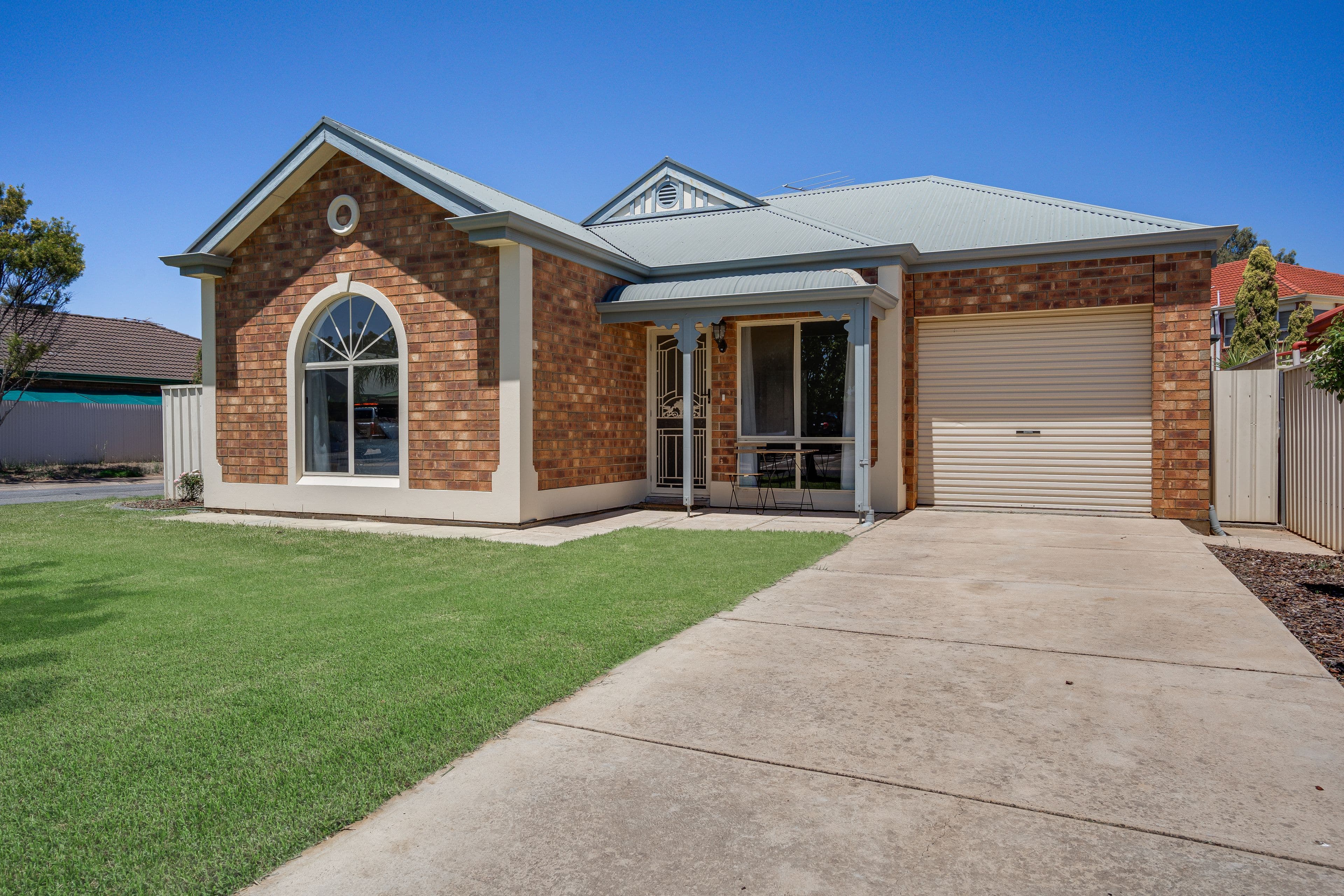 15 Howell Road, Parafield Gardens SA 5107, Parafield Gardens - Thumbnail 2