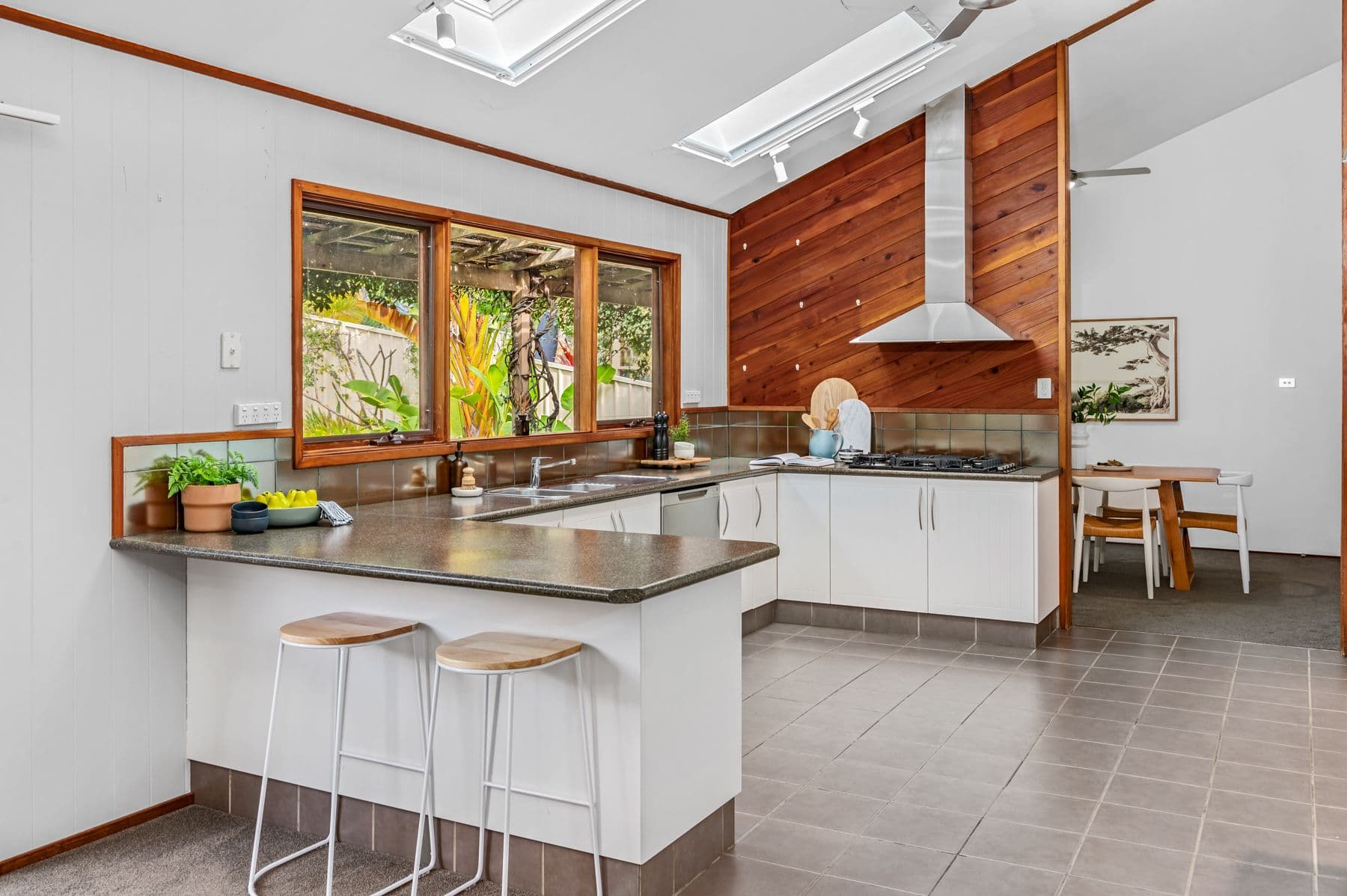8 Yalumba Close, Eleebana NSW 2282, Eleebana - Thumbnail 2