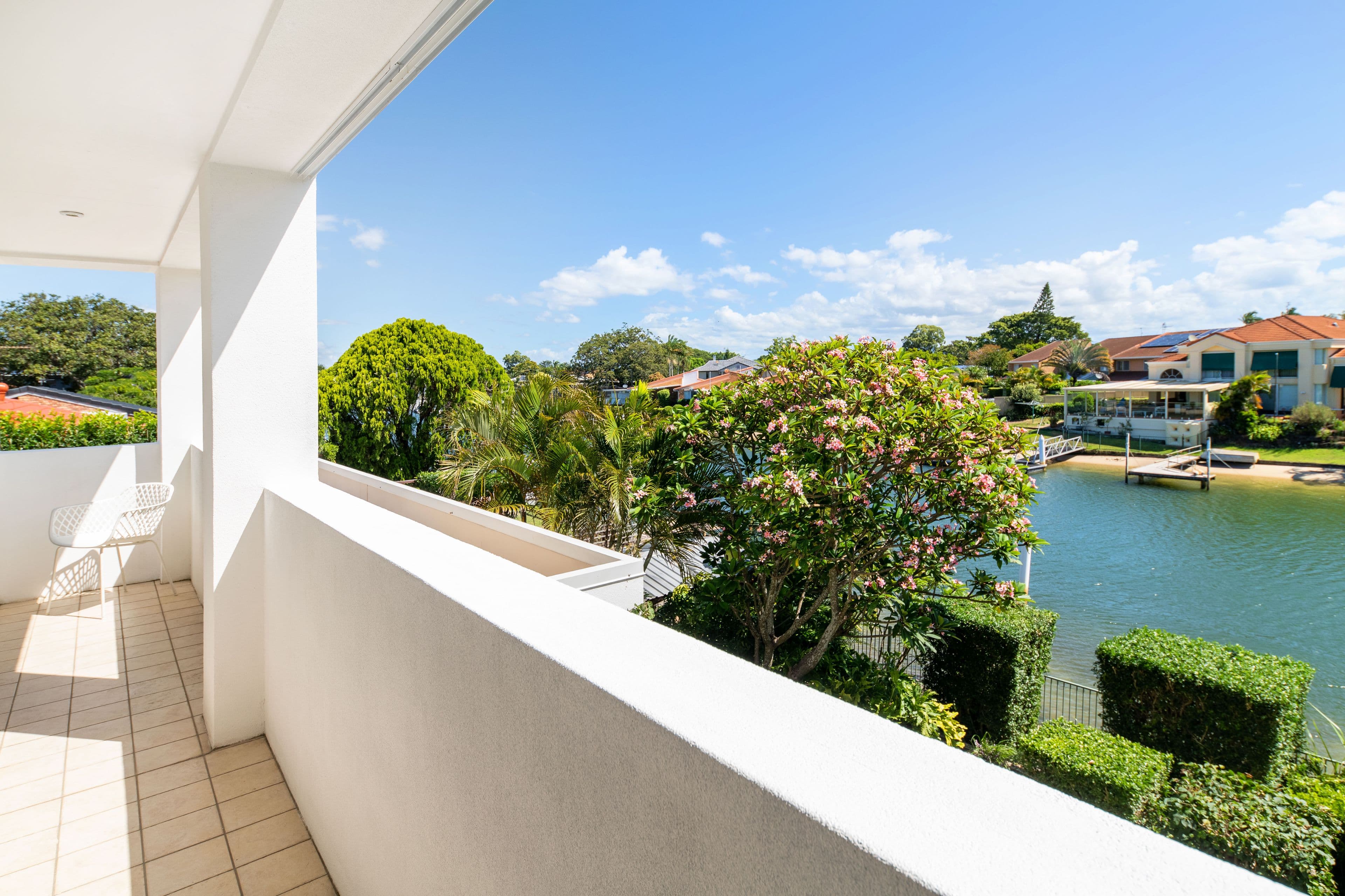56 Gibraltar Drive, Isle Of Capri QLD 4217, Isle Of Capri - Thumbnail 2
