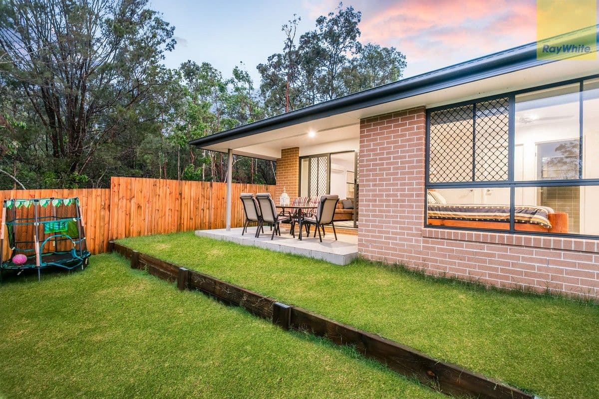 18 Mount Cooroora Street, PARK RIDGE QLD 4125, Park Ridge - Thumbnail 3