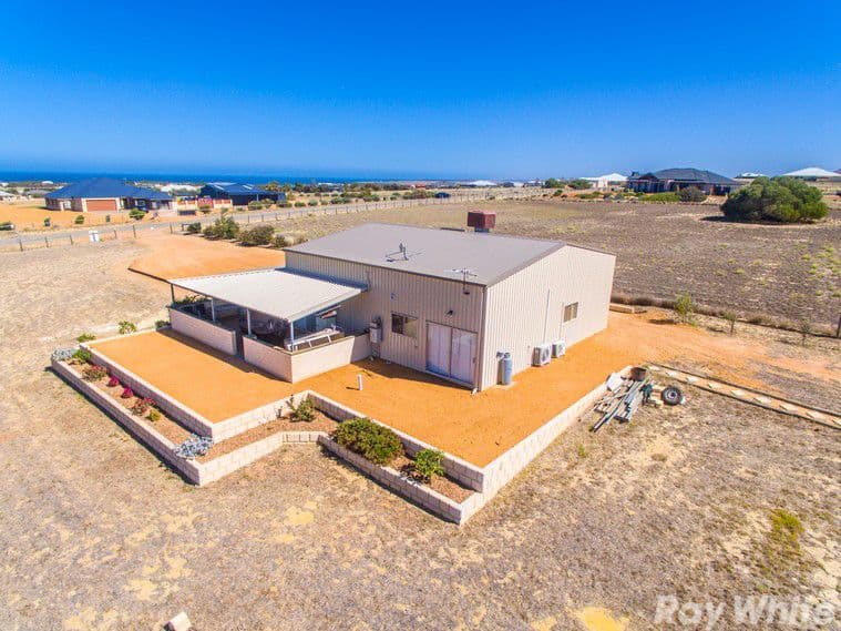 32 Pitchford Crest, White Peak WA 6532, White Peak - Thumbnail 2