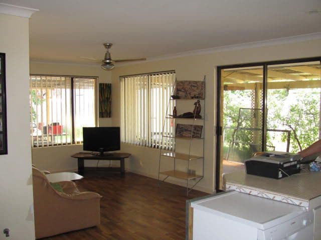 180 Wanjeep Street, COODANUP WA 6210, Coodanup - Thumbnail 4