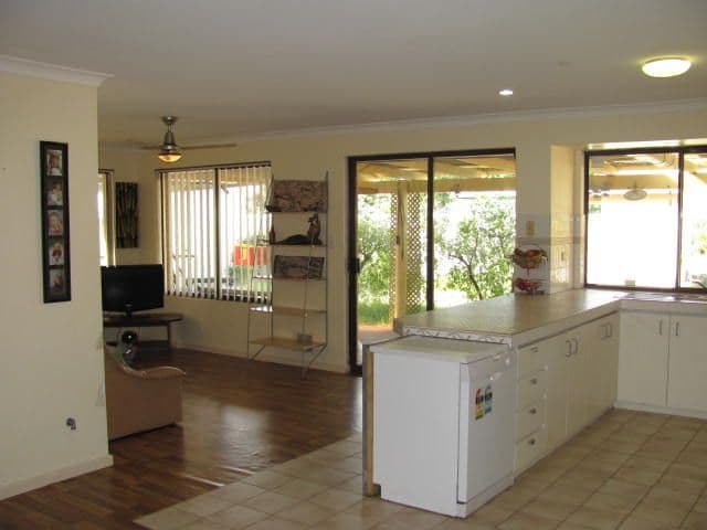 180 Wanjeep Street, COODANUP WA 6210, Coodanup - Thumbnail 7