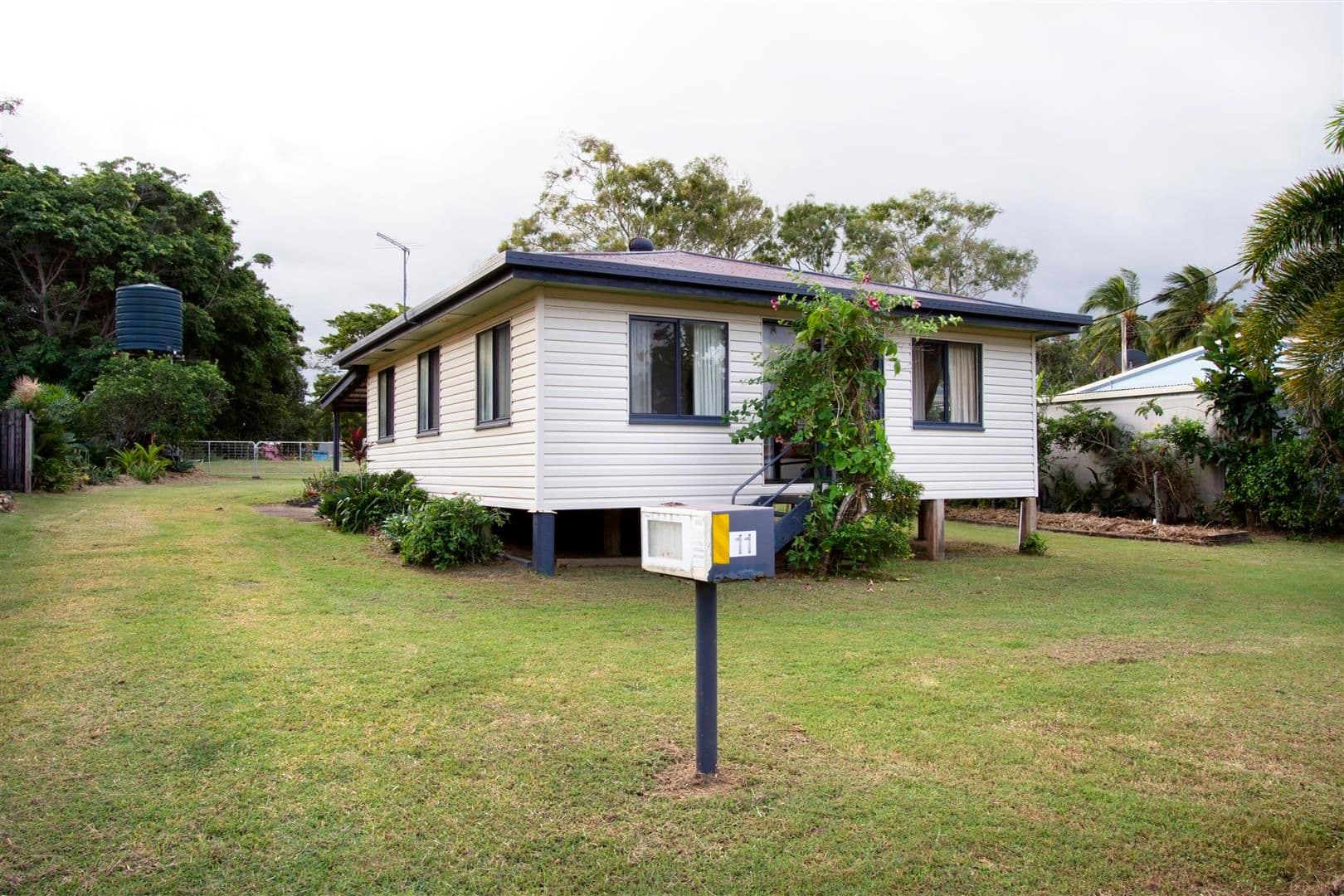 11 Ti Tree Avenue, Conway Beach QLD 4800, Conway Beach - Thumbnail 2