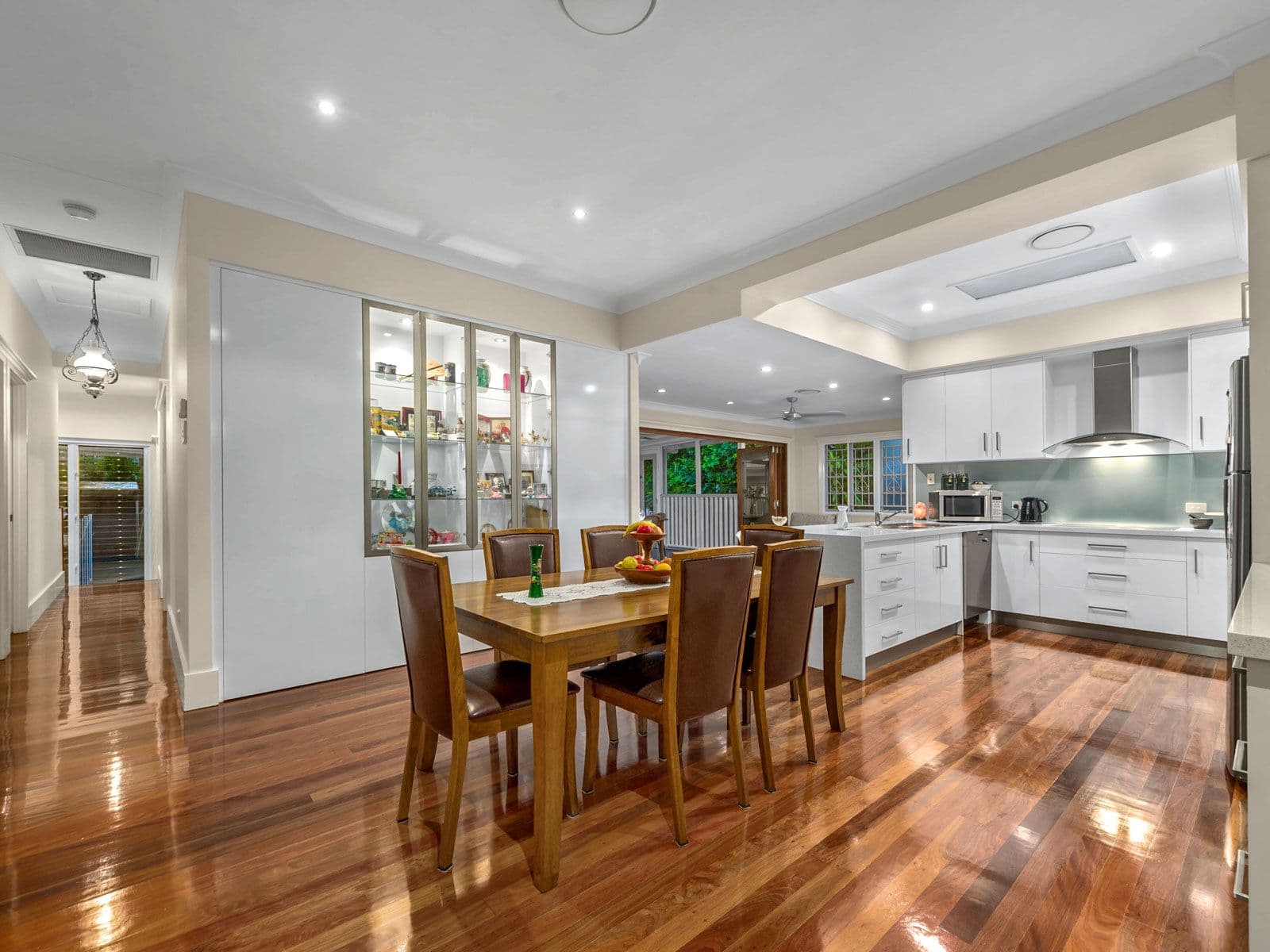 79 Victoria Avenue, Chelmer QLD 4068, Chelmer - Thumbnail 4