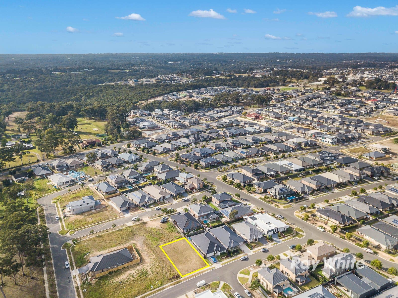 9 Deepwater Circuit, NORTH KELLYVILLE NSW 2155, North Kellyville - Thumbnail 4