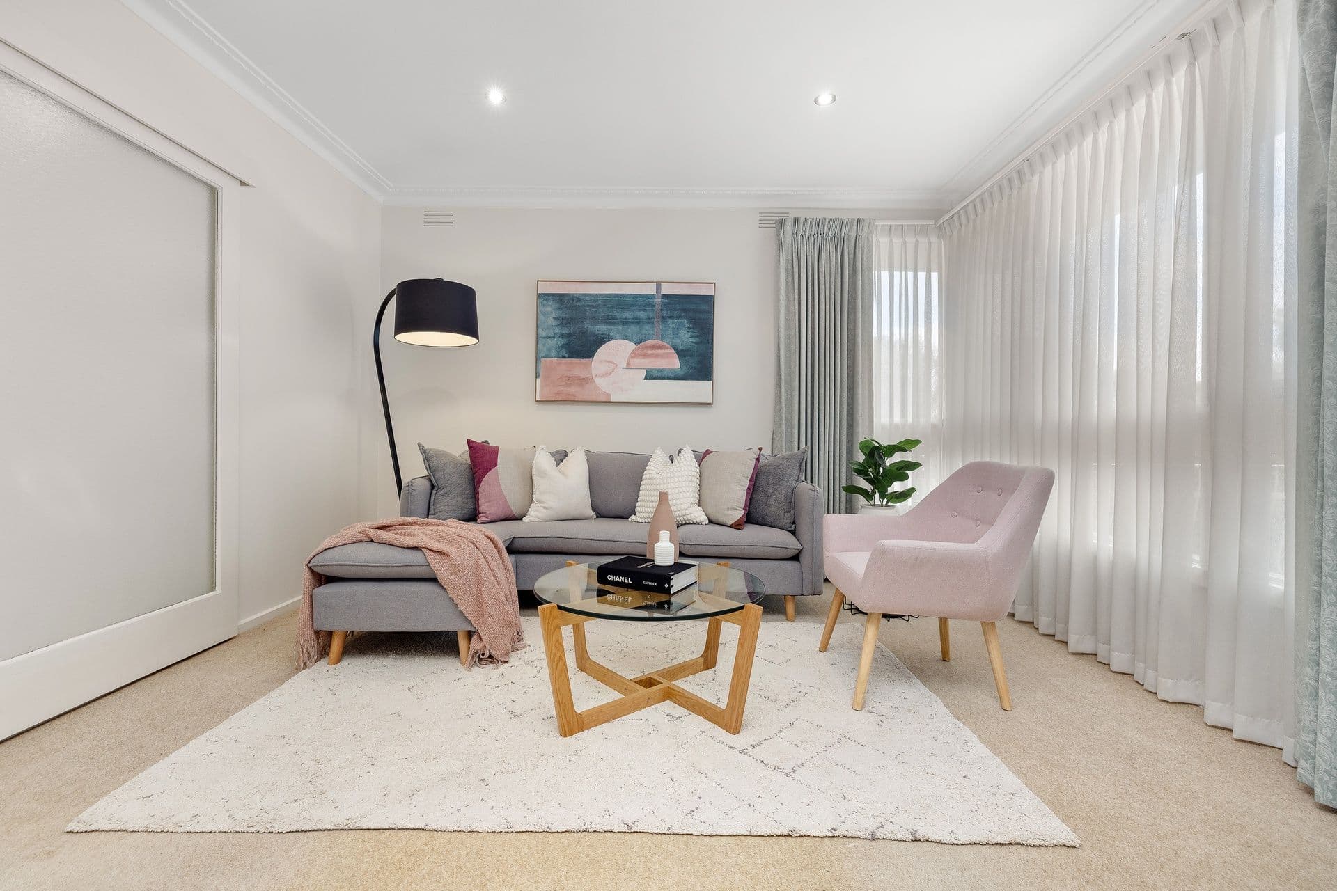 15 Palm Beach Crescent, Mount Waverley VIC 3149, Mount Waverley - Thumbnail 2