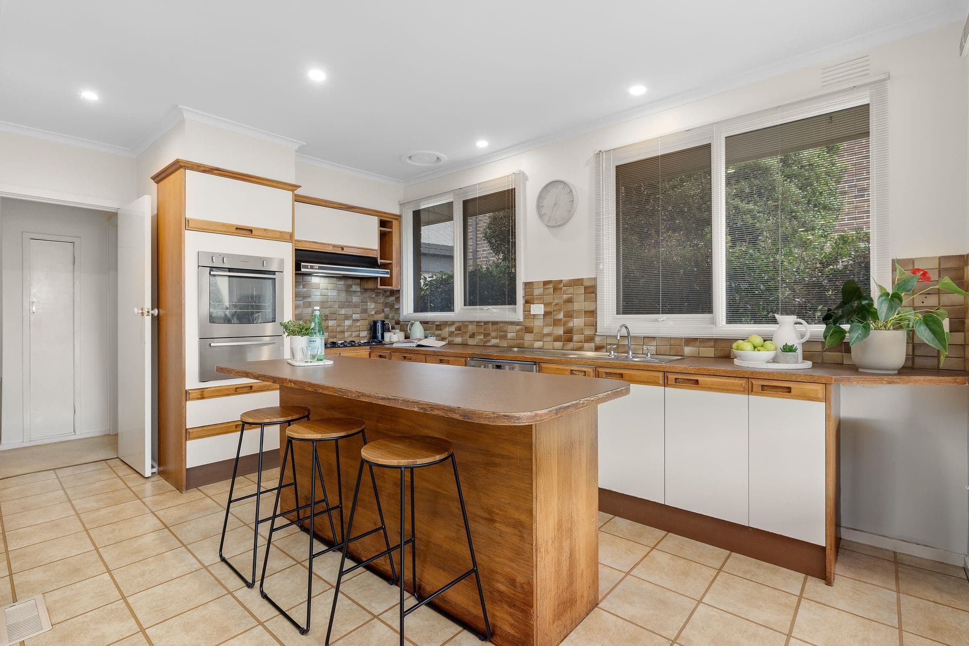 15 Palm Beach Crescent, Mount Waverley VIC 3149, Mount Waverley - Thumbnail 7