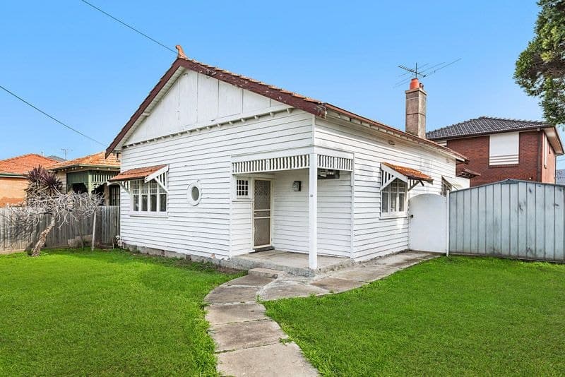 42 Swan Street, Footscray - Thumbnail 3