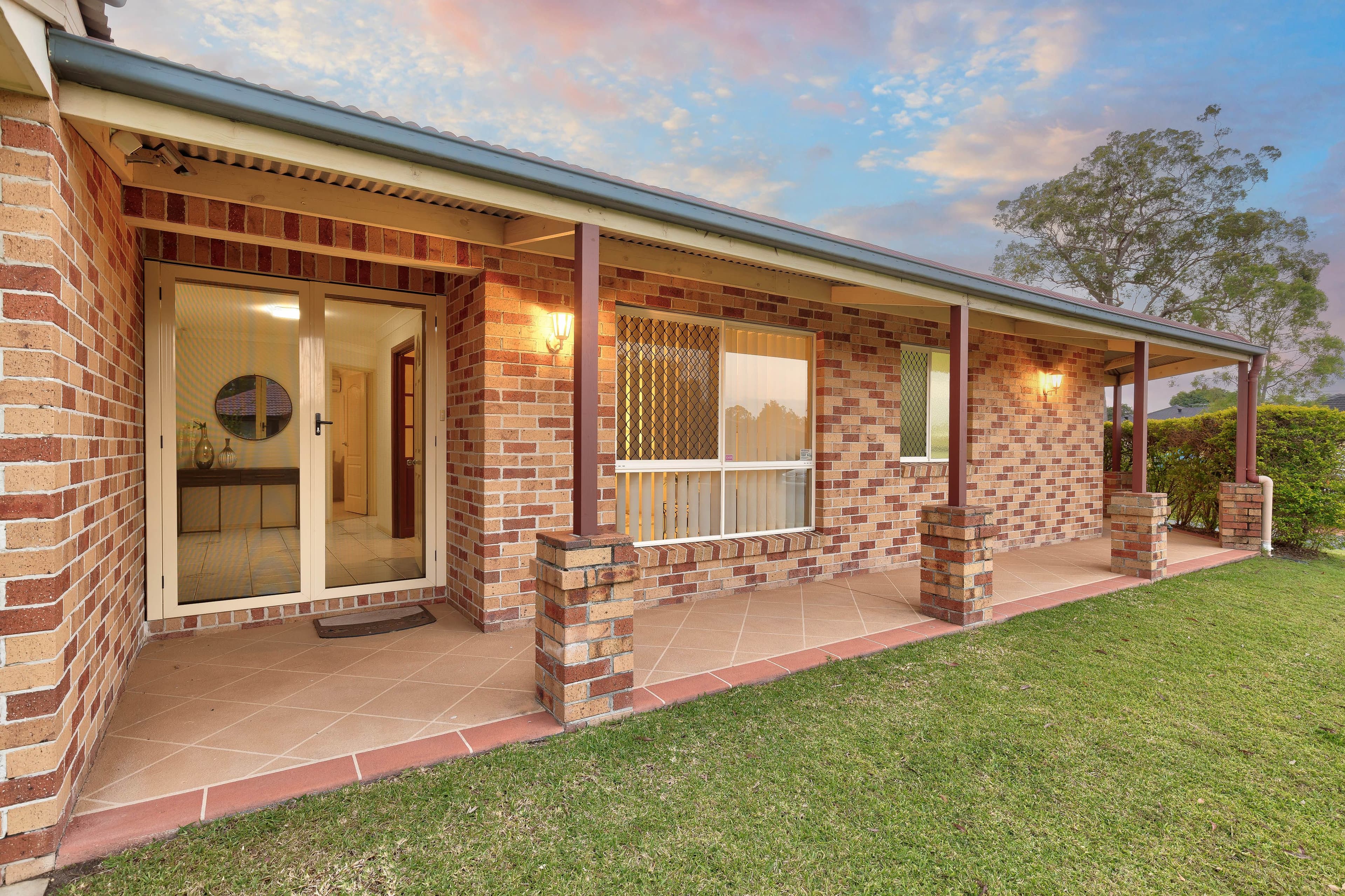 2 Finke Close, Parkinson QLD 4115, Parkinson - Thumbnail 2