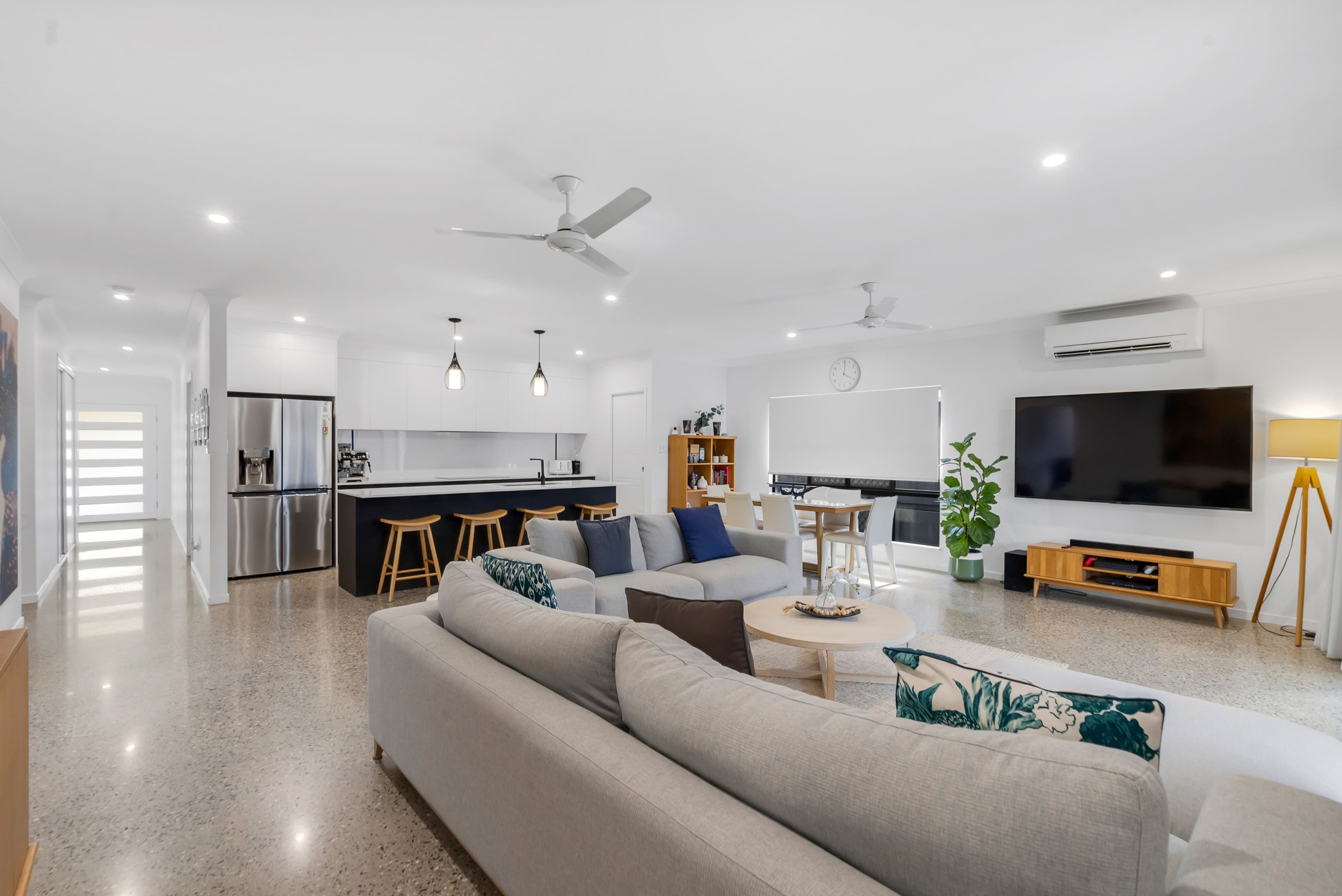 8 Fender Circuit, Trinity Beach QLD 4879, Trinity Beach - Image 1