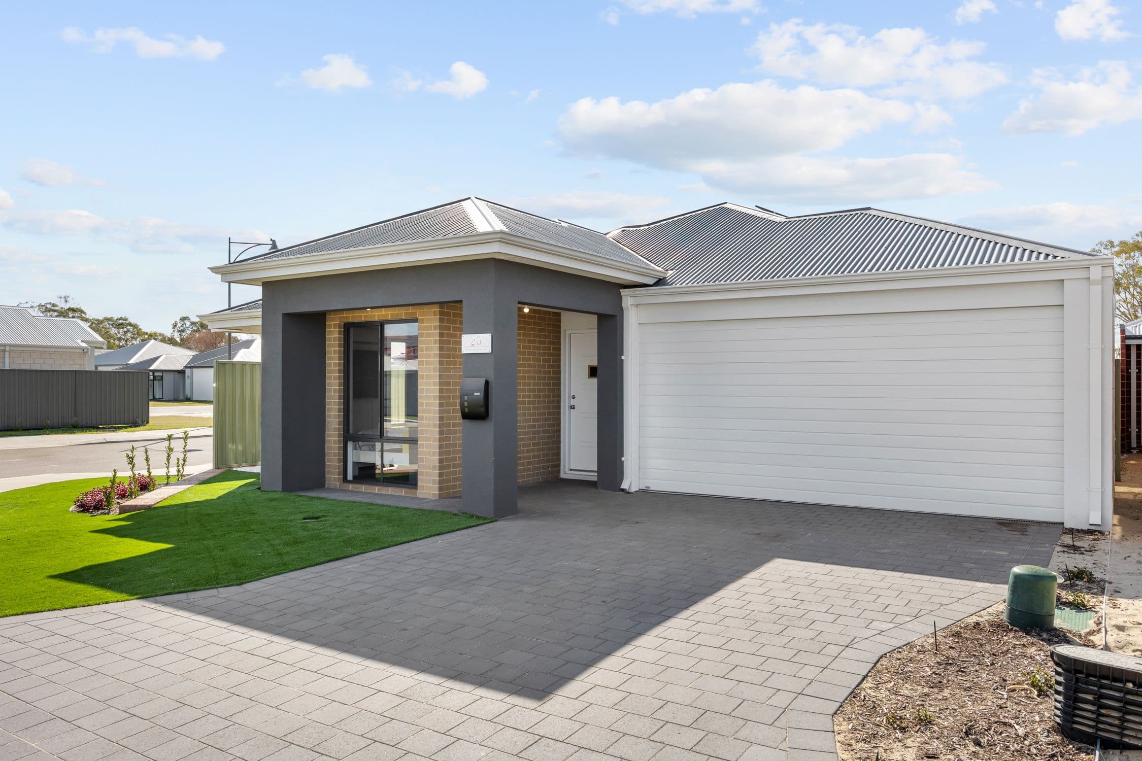 20 Stonecrop Crescent, Henley Brook WA 6055, Henley Brook - Thumbnail 2