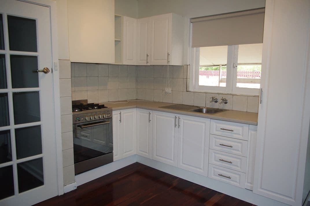 56 Cornwall Street, LATHLAIN WA 6100, Lathlain - Thumbnail 3