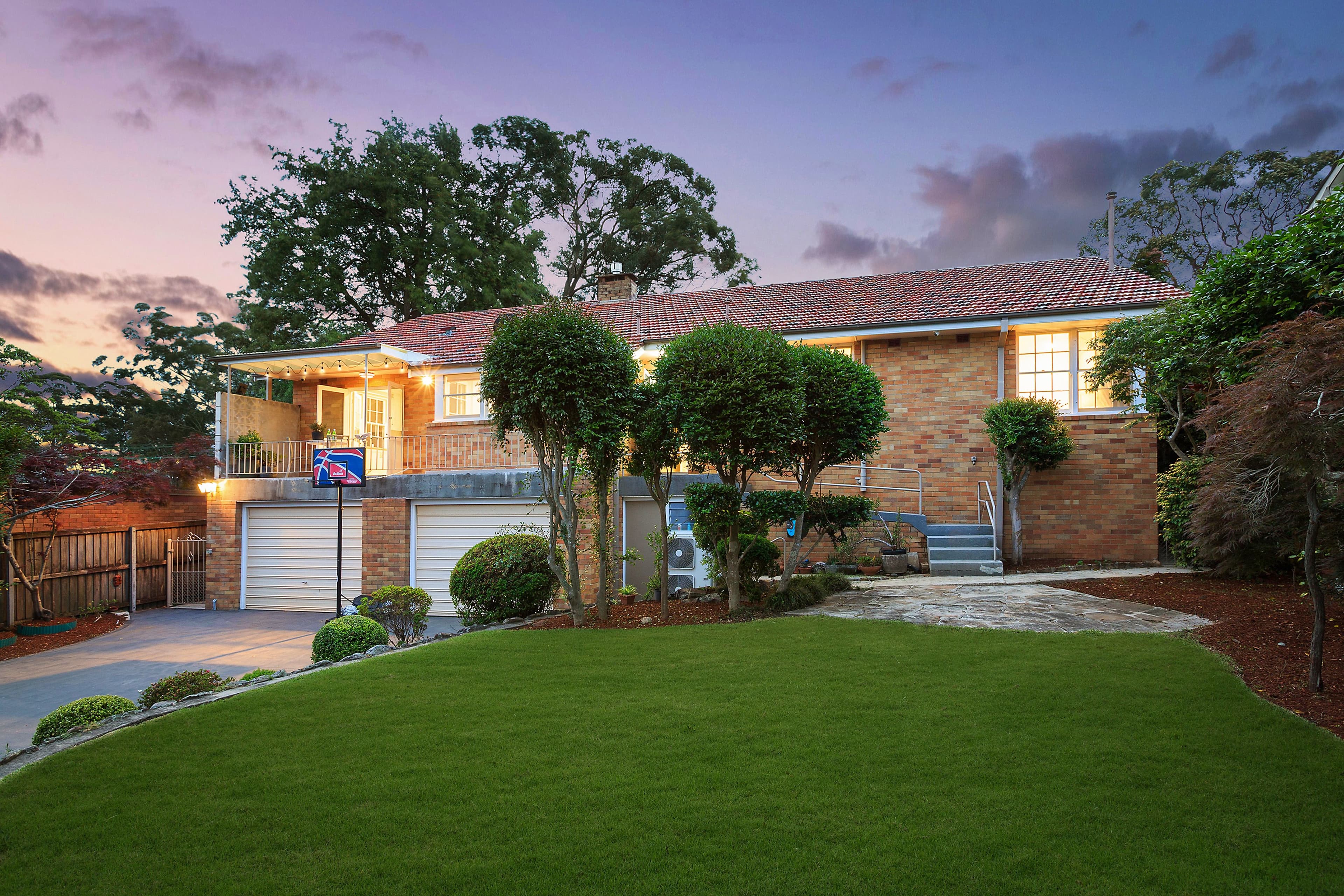 12 Stuart Street, Wahroonga NSW 2076, Wahroonga - Thumbnail 2