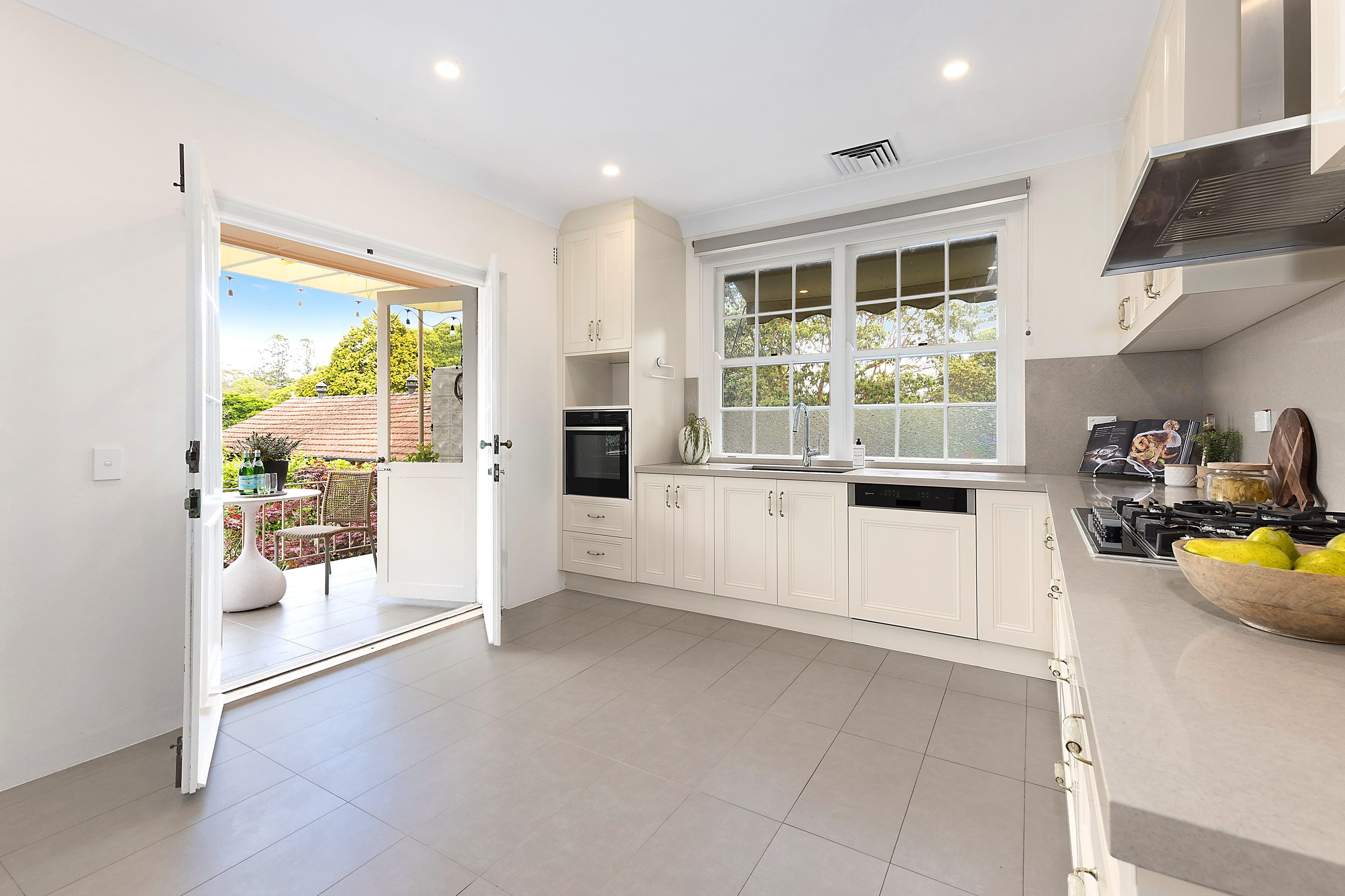12 Stuart Street, Wahroonga NSW 2076, Wahroonga - Thumbnail 7